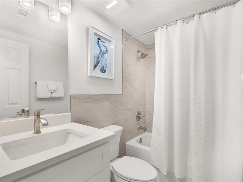 JADE EAST TOWERS CONDO - Residential