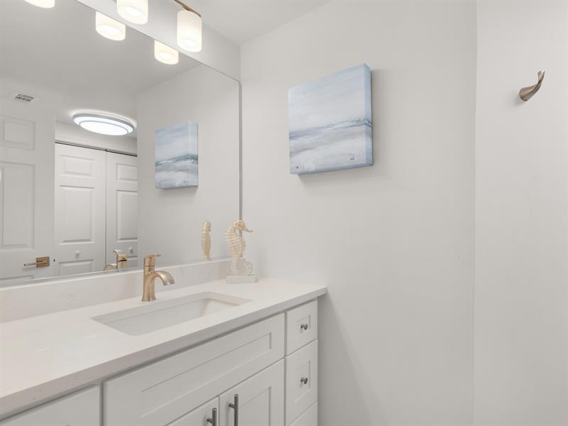 JADE EAST TOWERS CONDO - Residential