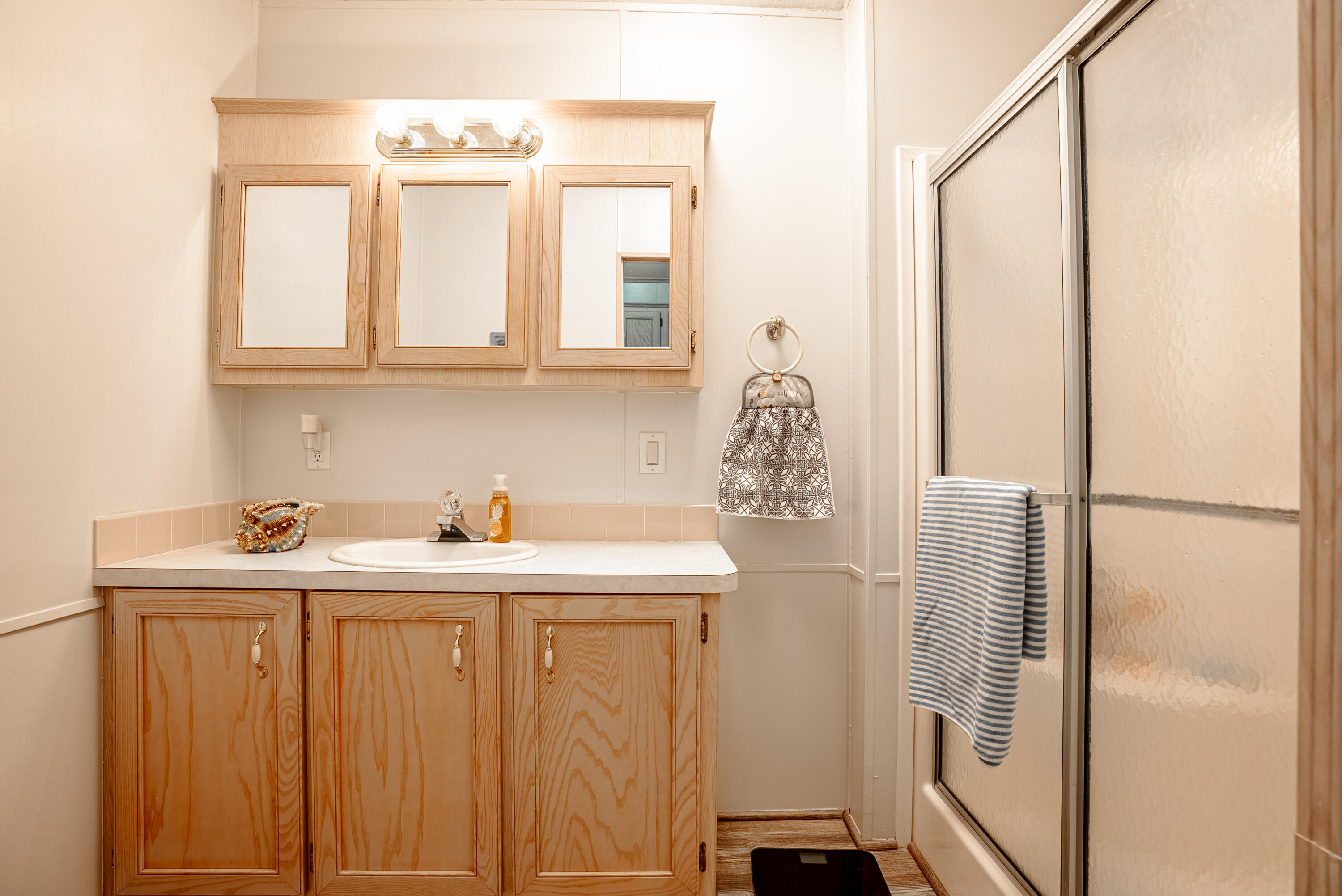 EMERALD POINTE RESORT - Residential