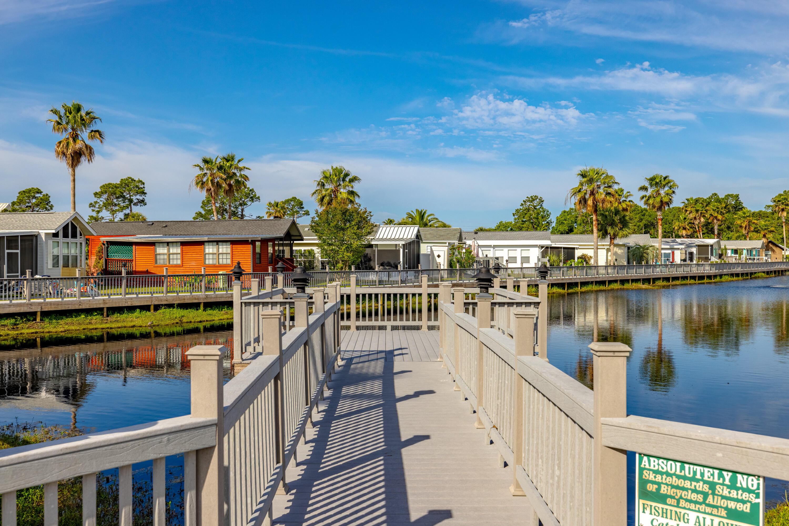 EMERALD POINTE RESORT - Residential