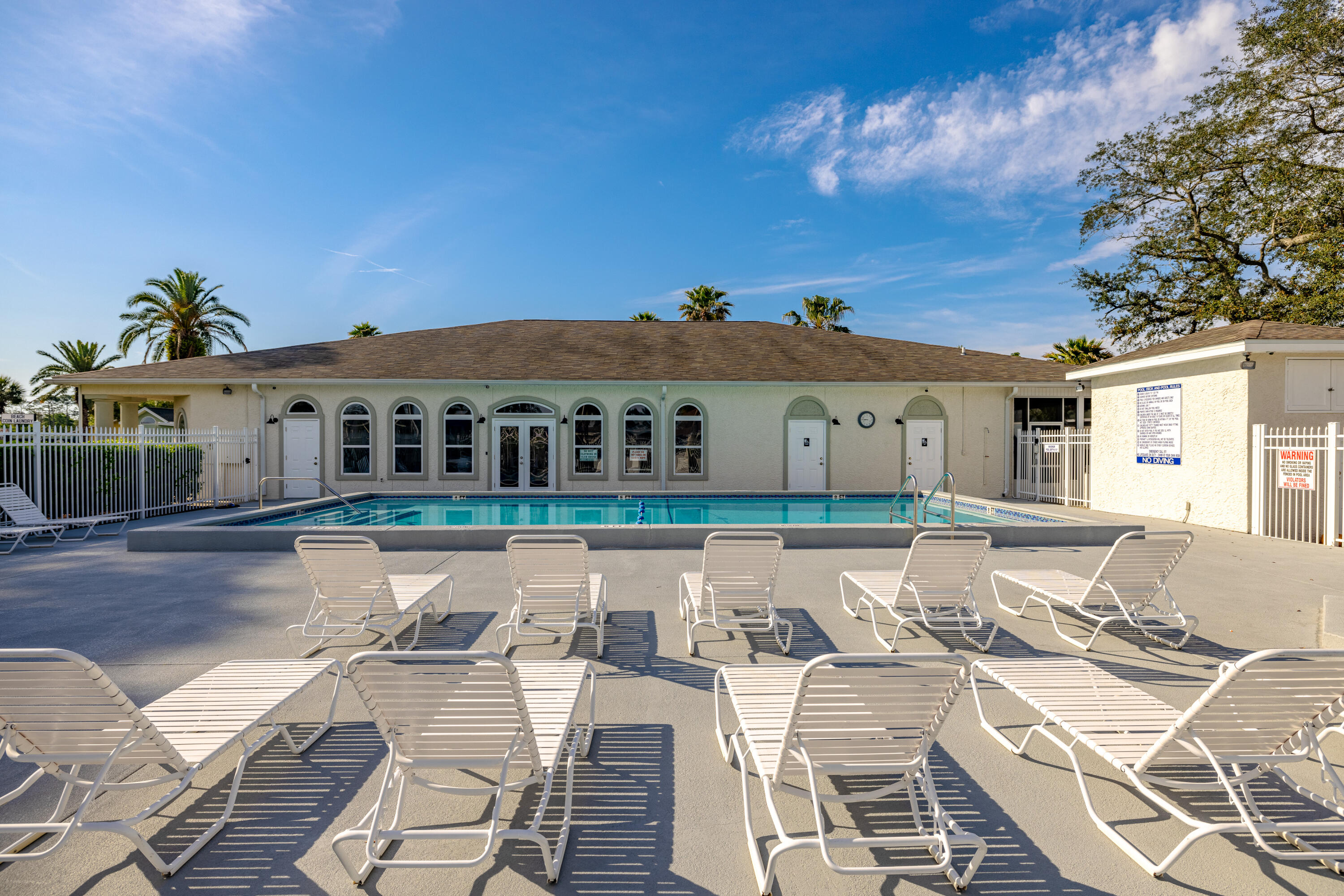 EMERALD POINTE RESORT - Residential