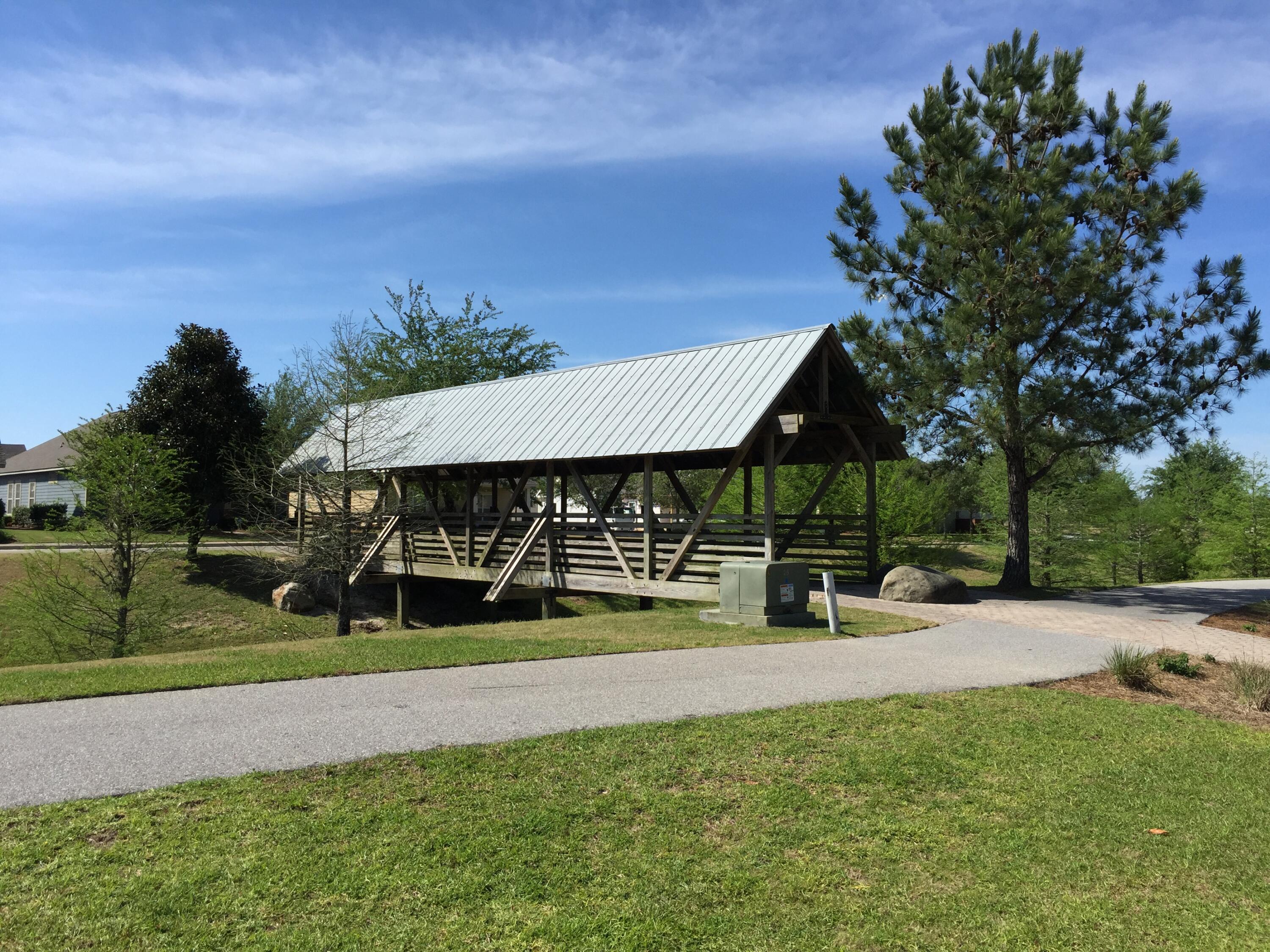 HAMMOCK BAY - Residential Lease