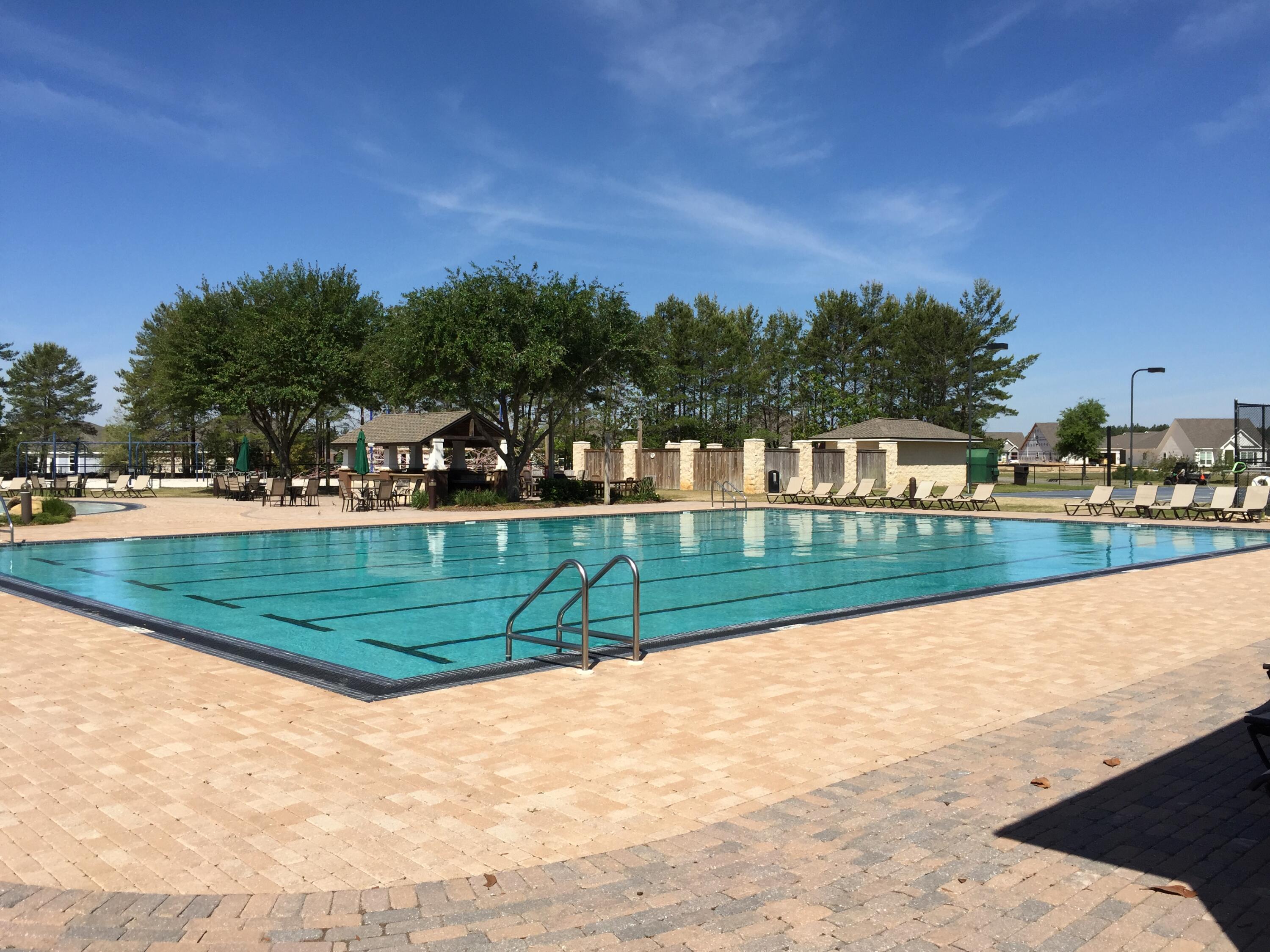 HAMMOCK BAY - Residential Lease