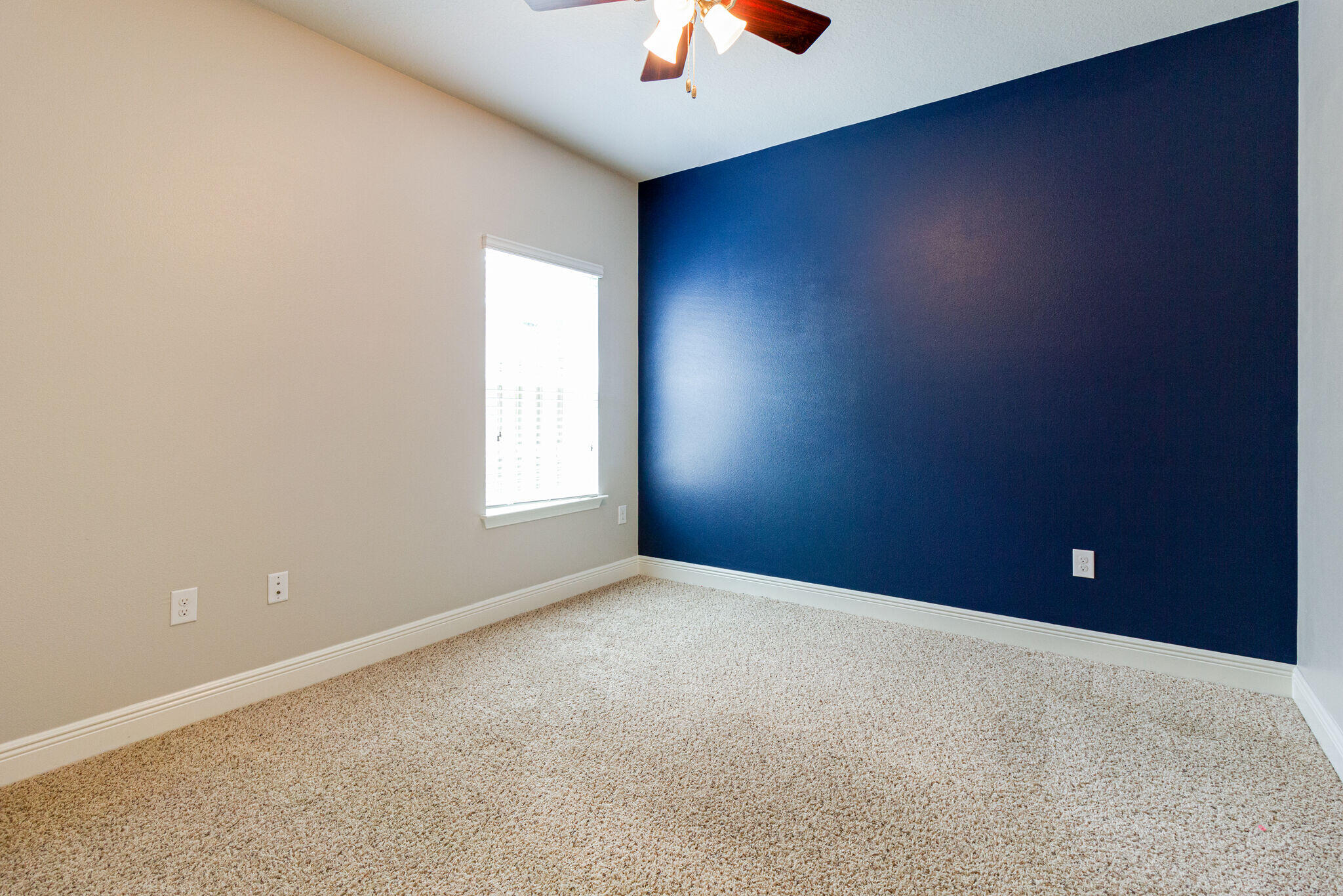 HAMMOCK BAY - Residential Lease