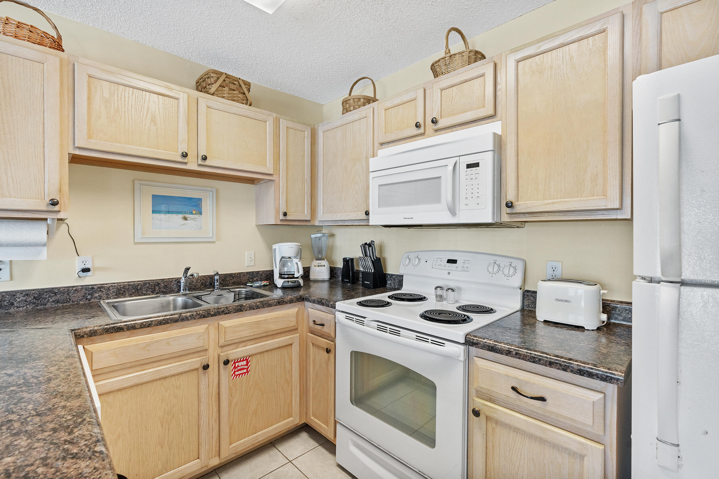 GRAND CARIBBEAN EAST CONDO - Residential