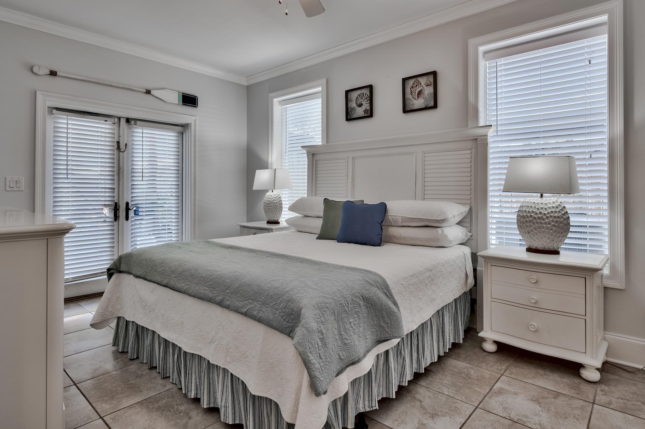CRYSTAL BEACH - Residential