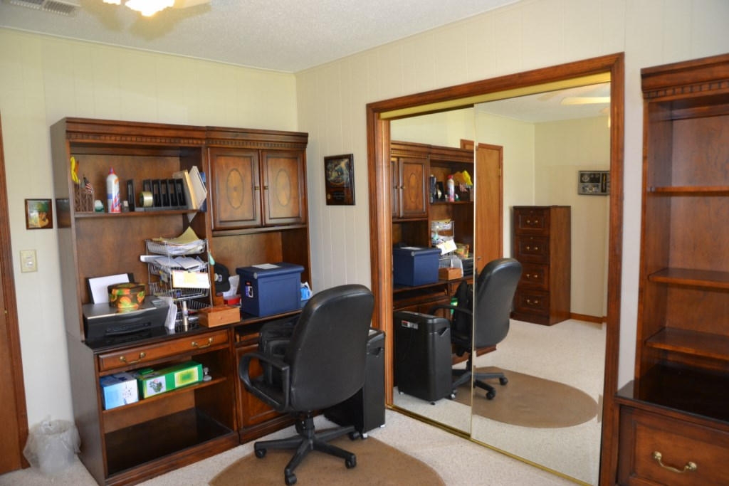 DEL CERRO VISTA 1ST ADDN - Residential