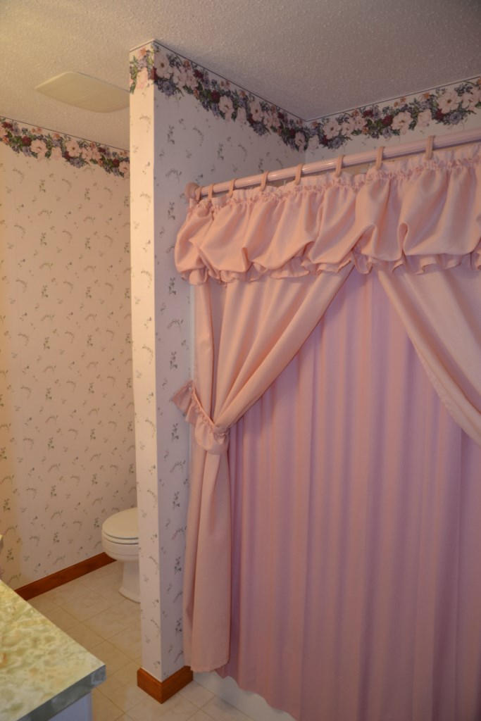 DEL CERRO VISTA 1ST ADDN - Residential