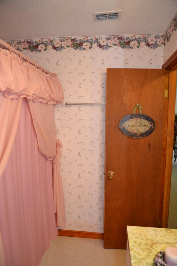 DEL CERRO VISTA 1ST ADDN - Residential