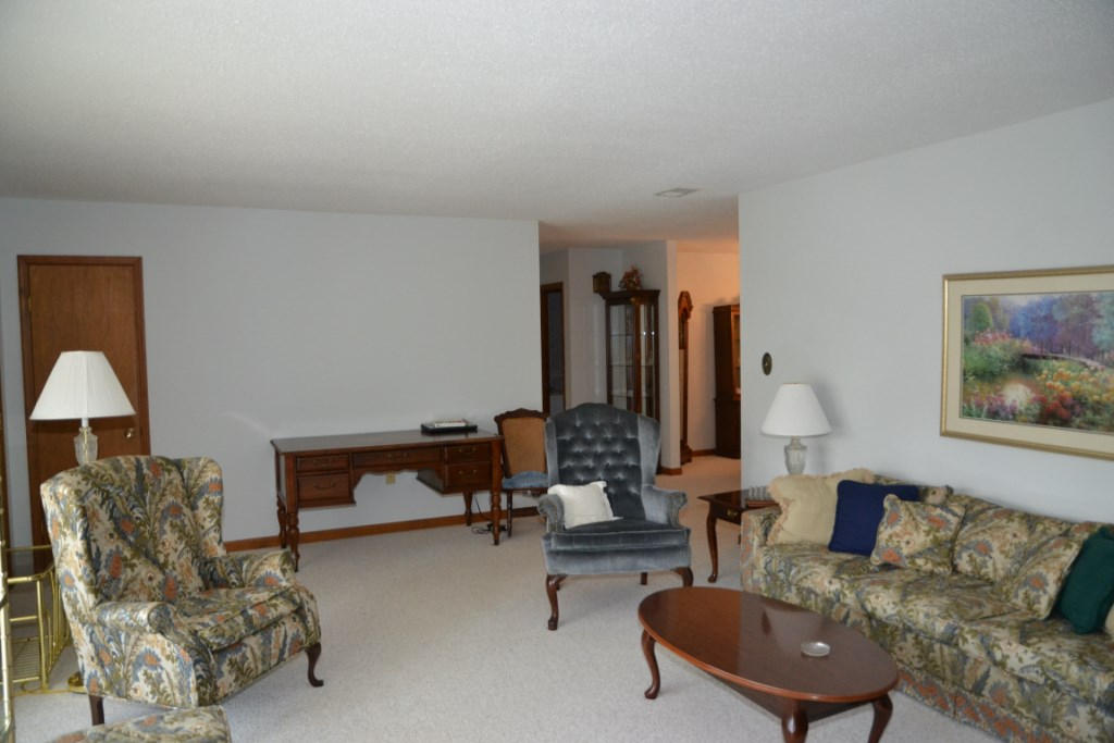 DEL CERRO VISTA 1ST ADDN - Residential