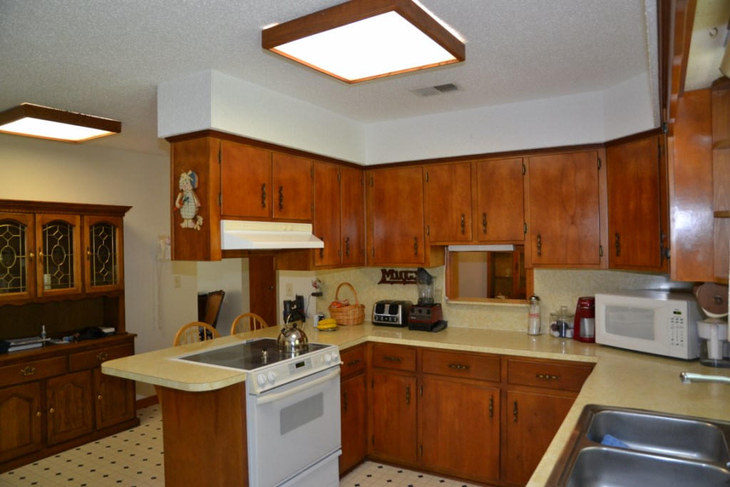 DEL CERRO VISTA 1ST ADDN - Residential