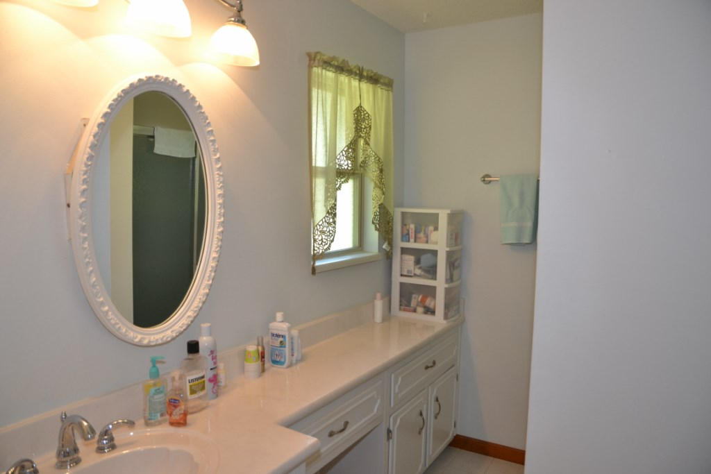 DEL CERRO VISTA 1ST ADDN - Residential