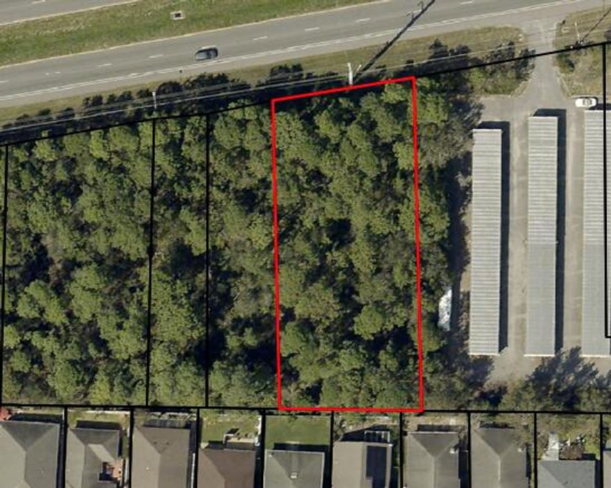 .63 commercial acre on Gulf Breeze Pkwy ( Hwy 98) in Gulf Breeze, vacant lot, great location and development parcel for commercial use, located next to Soundside Storage Units
