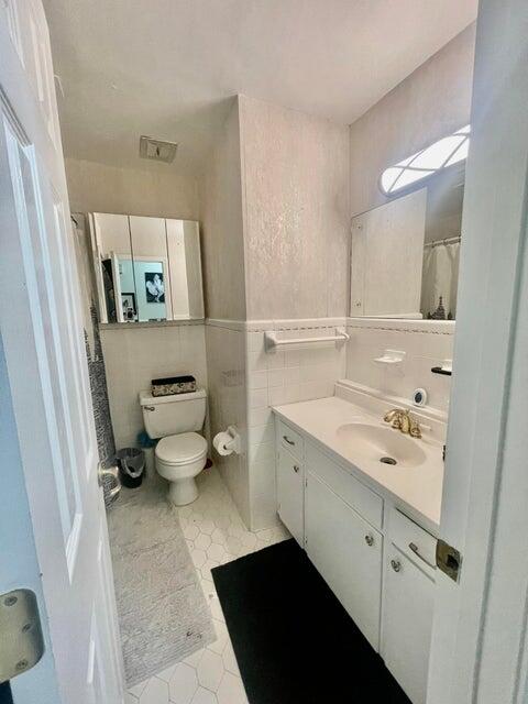 POQUITO BAYOU - Residential Lease