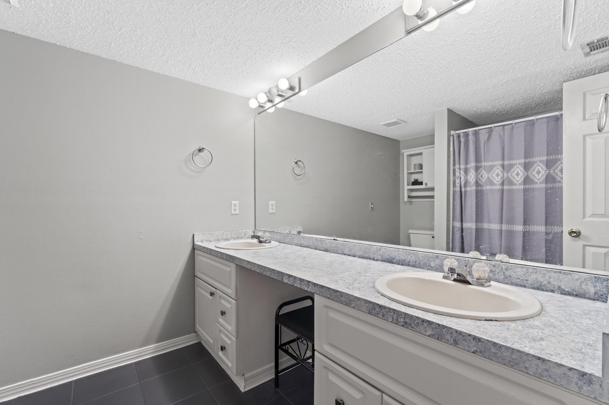 FOREST OAKS PH 2 - Residential