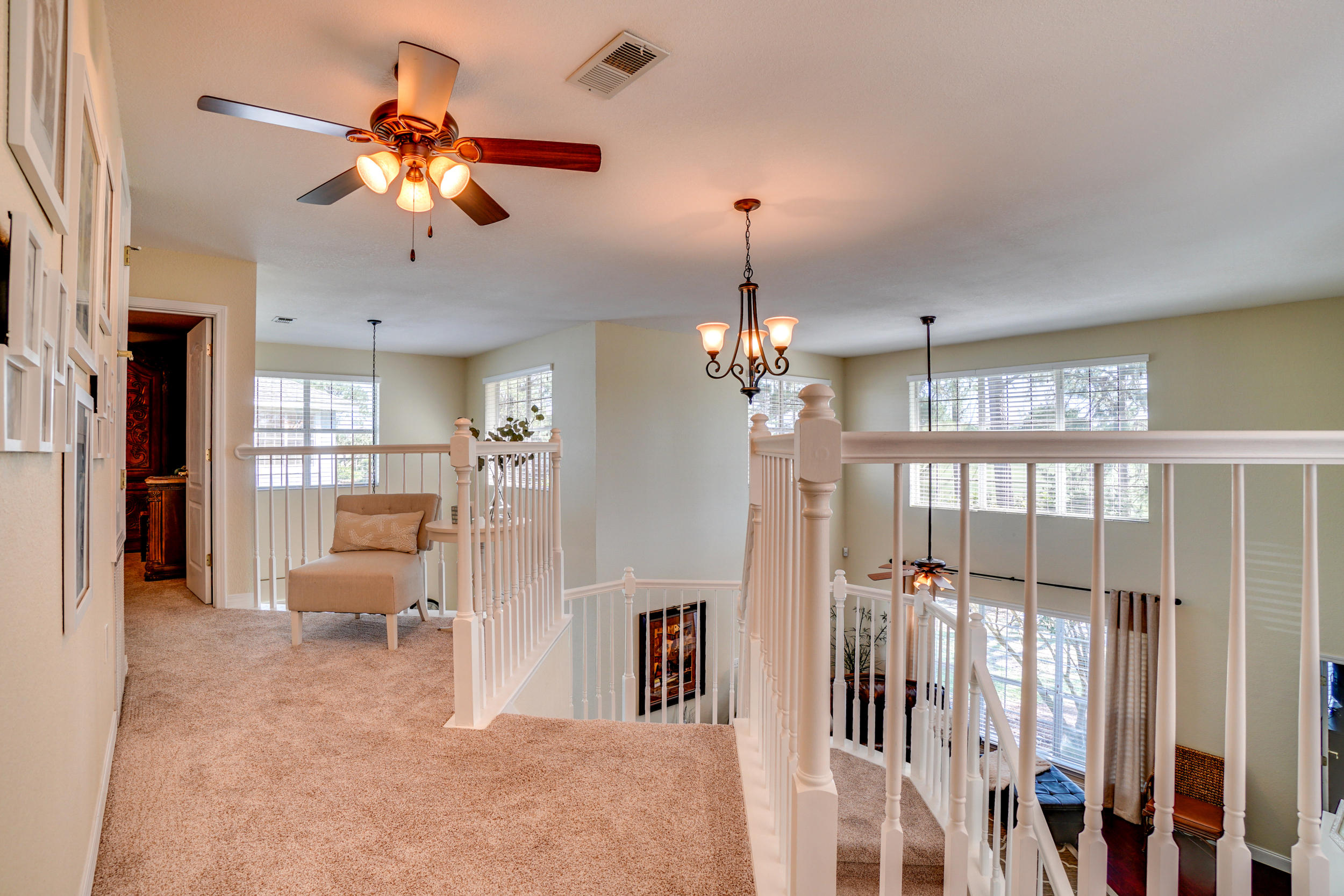 EMERALD LAKES PH 1 - Residential