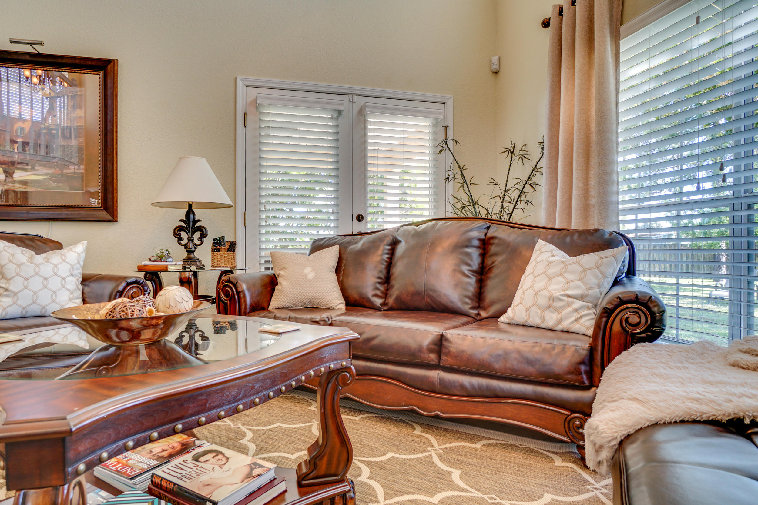 EMERALD LAKES PH 1 - Residential