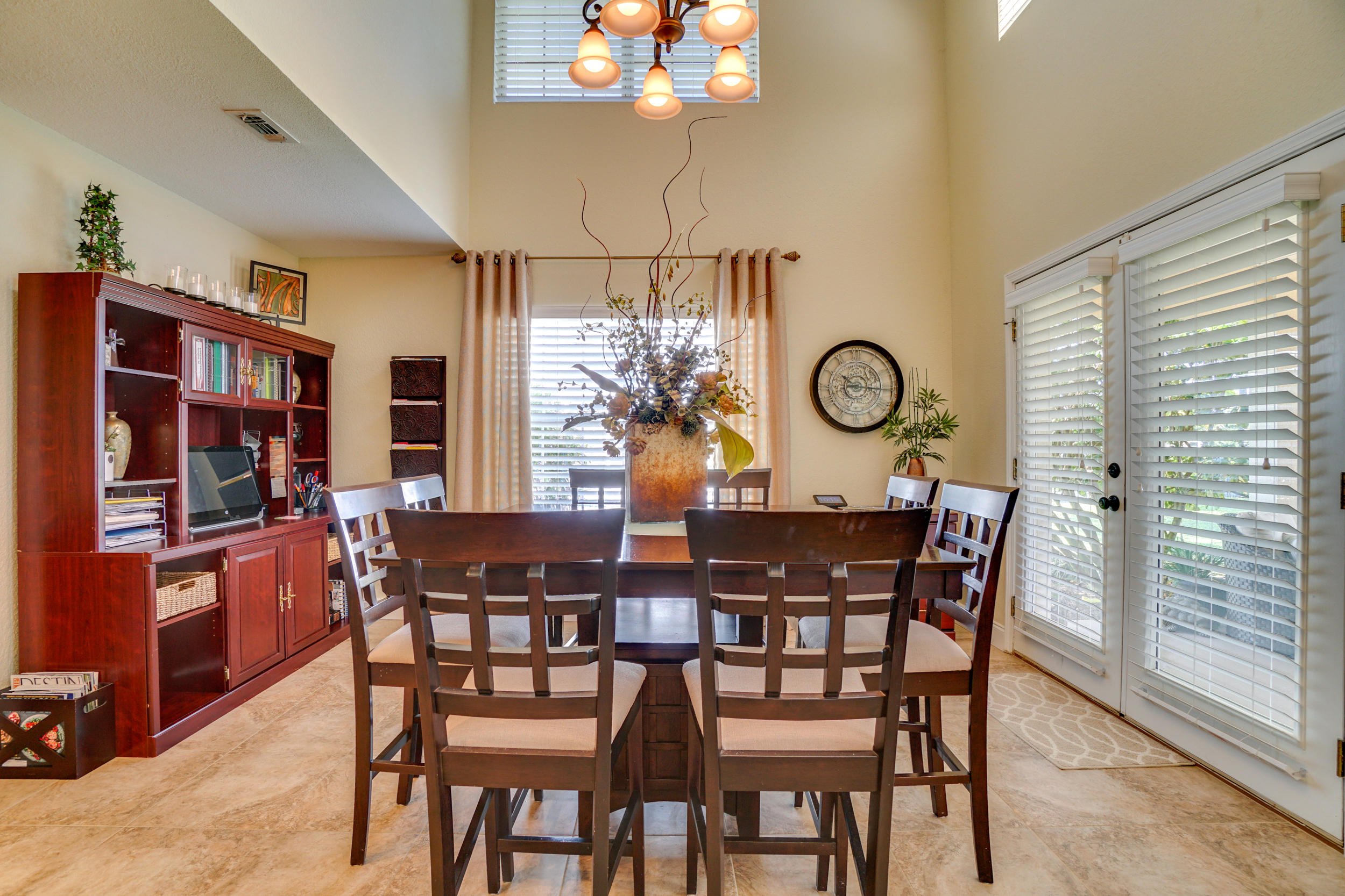 EMERALD LAKES PH 1 - Residential