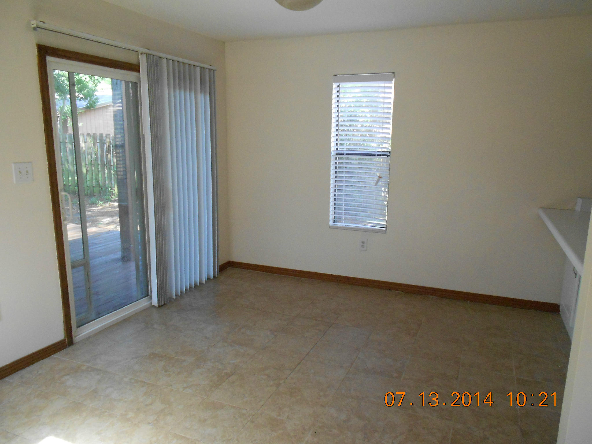 SHALIMAR - Residential Lease