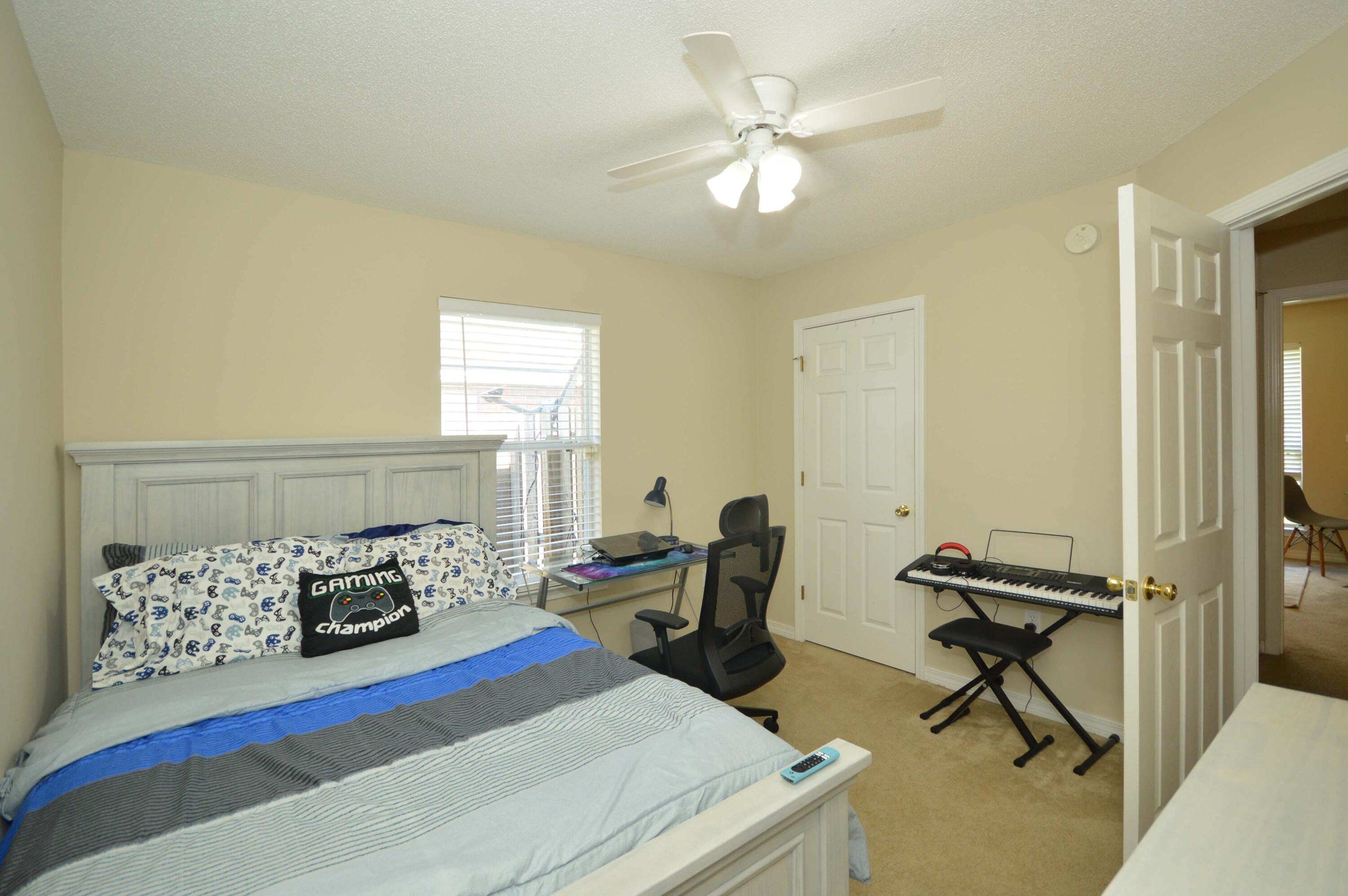 SKY RIDGE ESTATES 1ST ADD - Residential