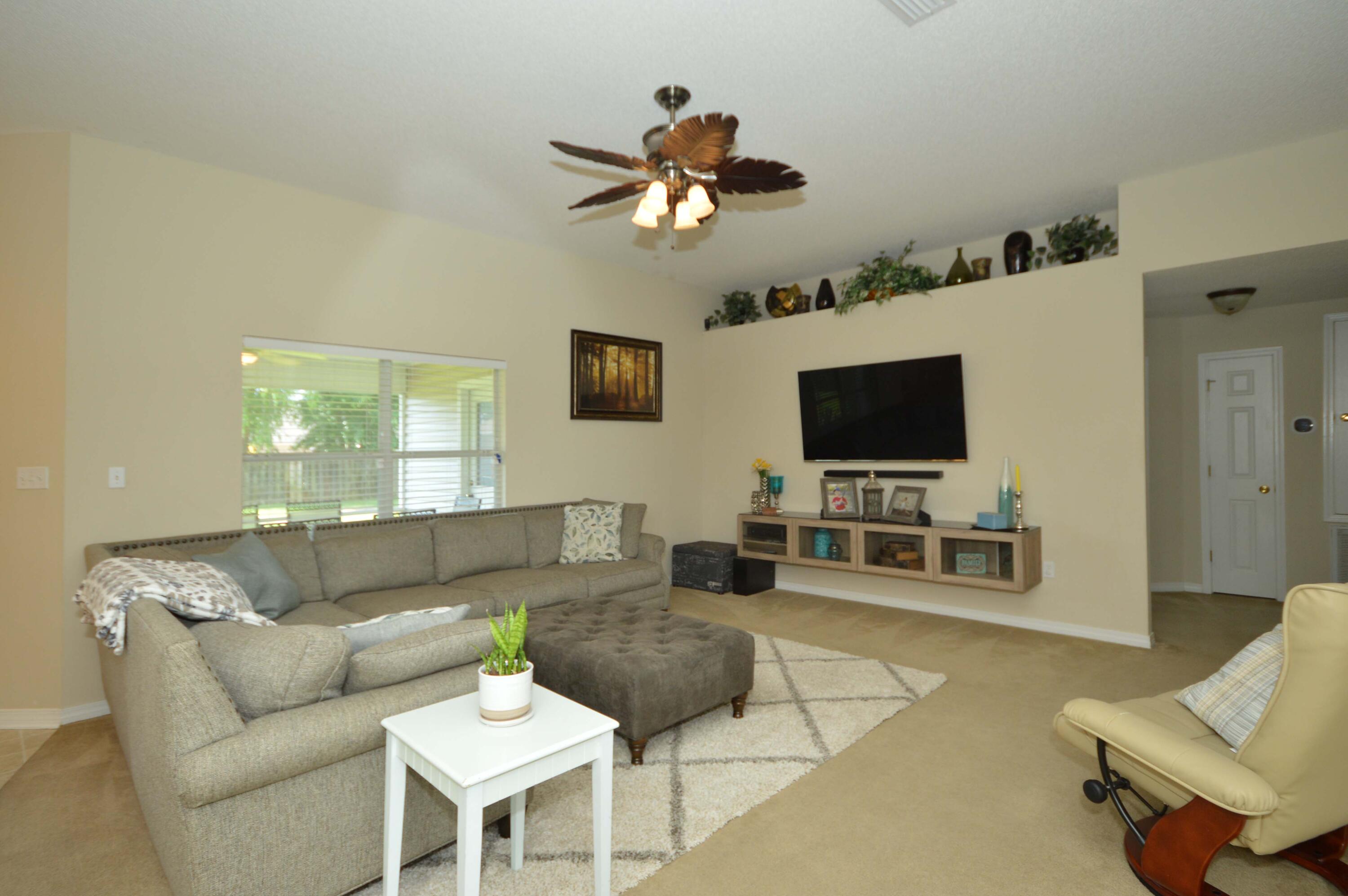 SKY RIDGE ESTATES 1ST ADD - Residential