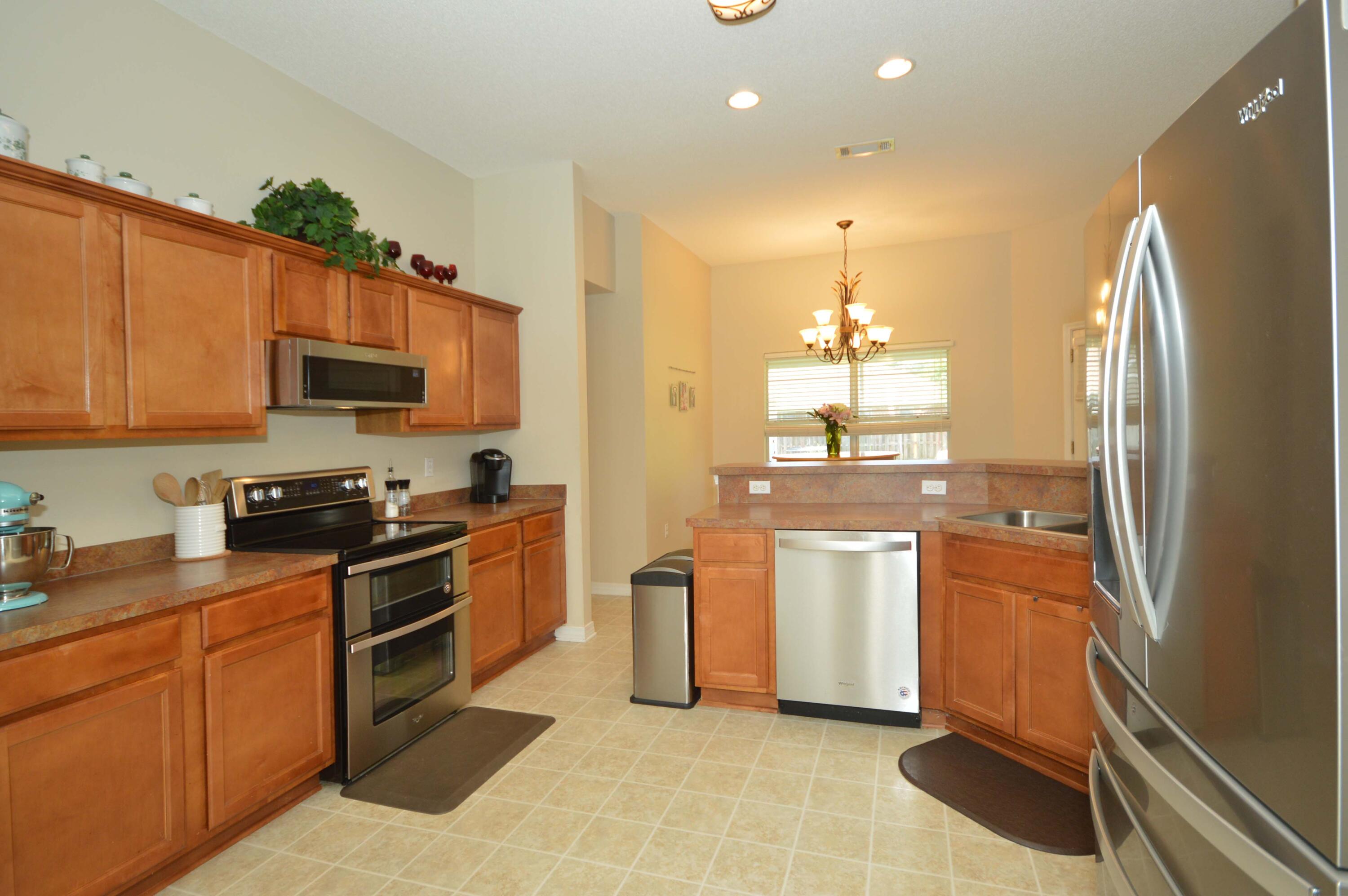 SKY RIDGE ESTATES 1ST ADD - Residential