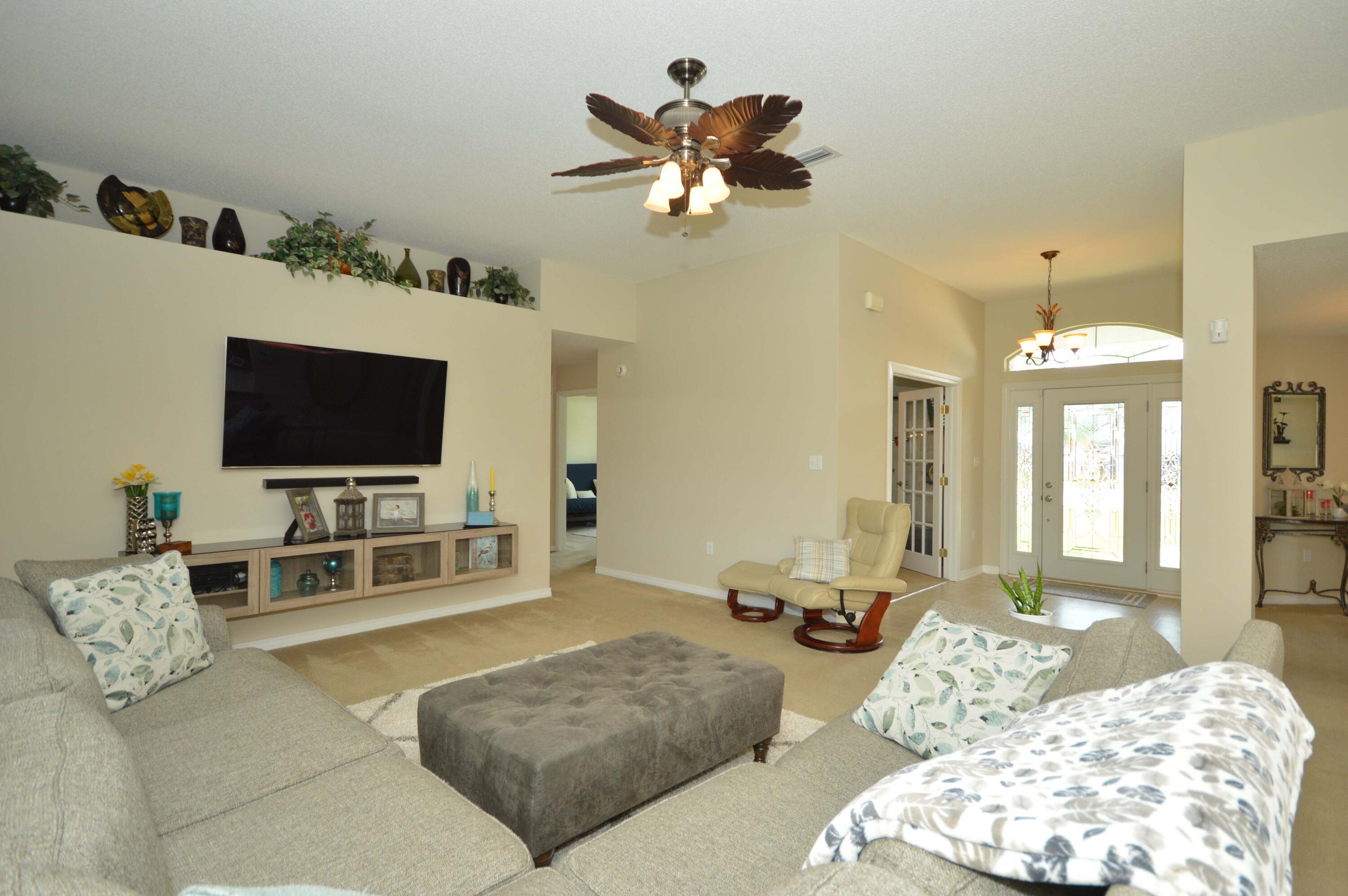 SKY RIDGE ESTATES 1ST ADD - Residential