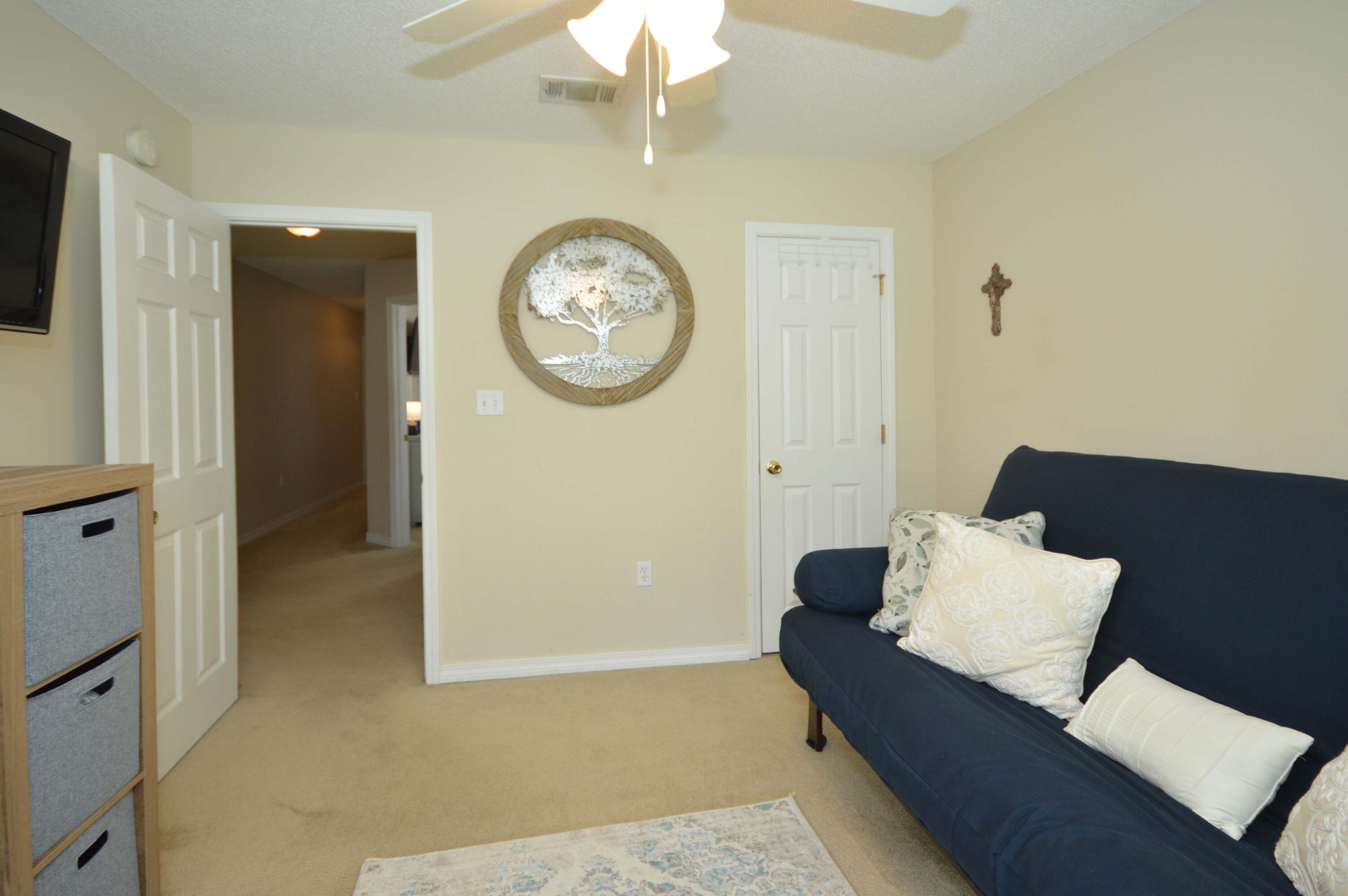 SKY RIDGE ESTATES 1ST ADD - Residential