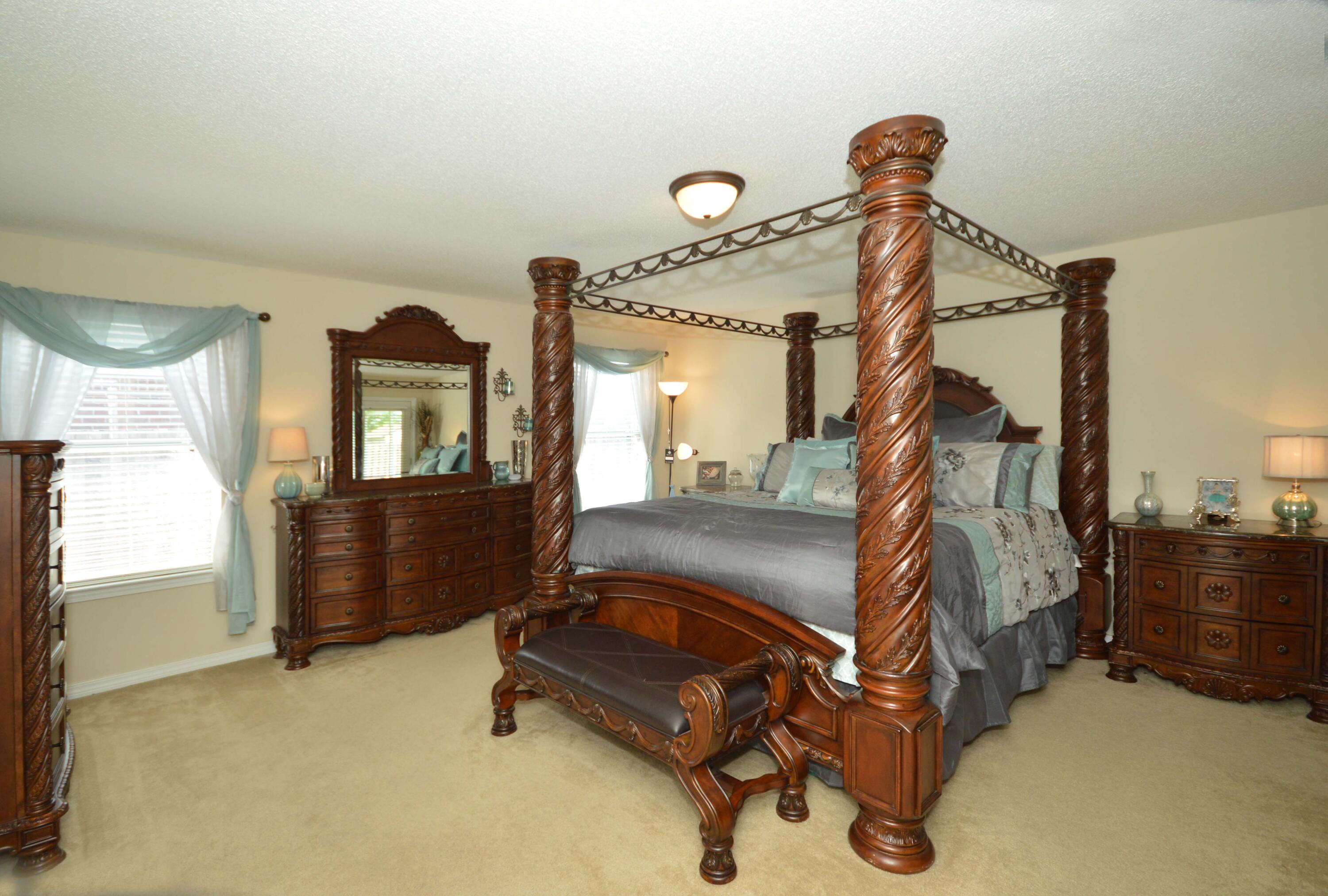SKY RIDGE ESTATES 1ST ADD - Residential