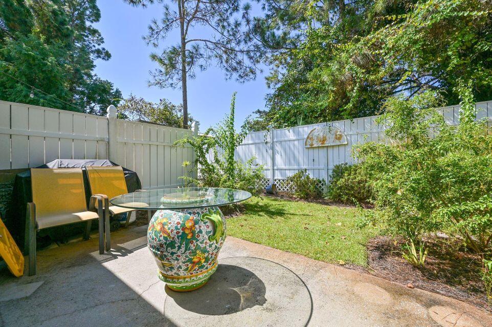 SANDAL BEACH - Residential