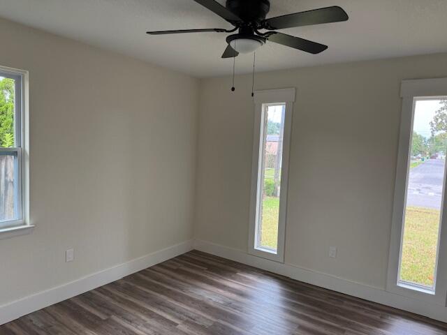 SPRING LAKE 2ND ADD LOT 7 BLK J - Residential Lease