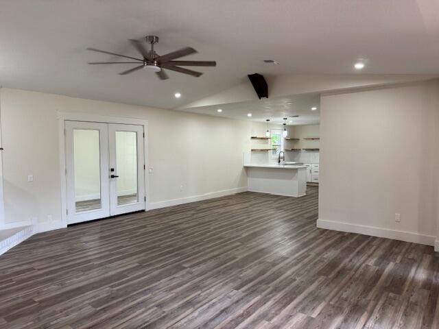 SPRING LAKE 2ND ADD LOT 7 BLK J - Residential Lease