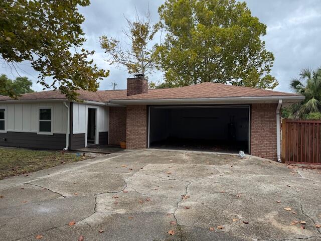 SPRING LAKE 2ND ADD LOT 7 BLK J - Residential Lease