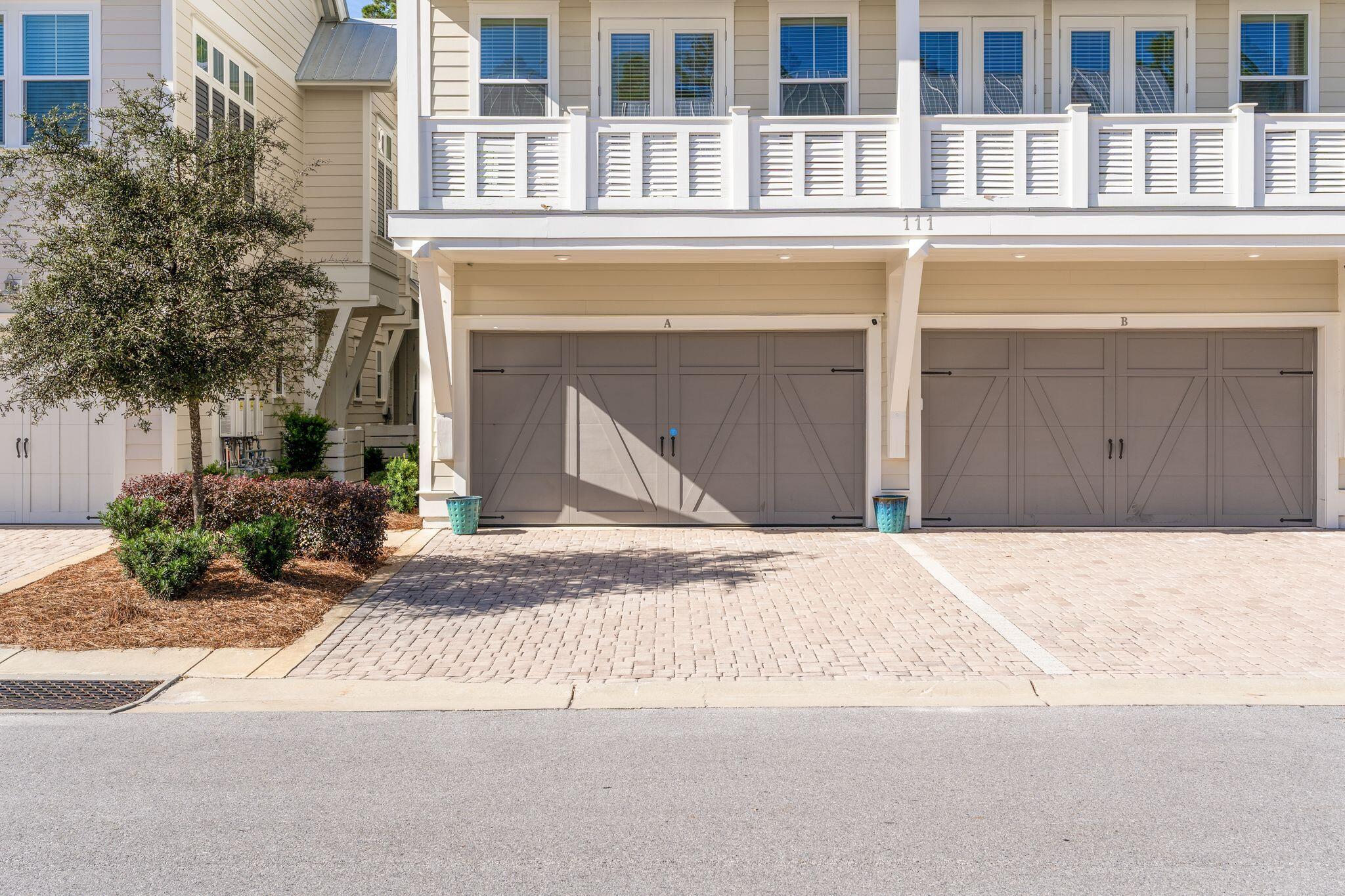 PROMINENCE NORTH - Residential