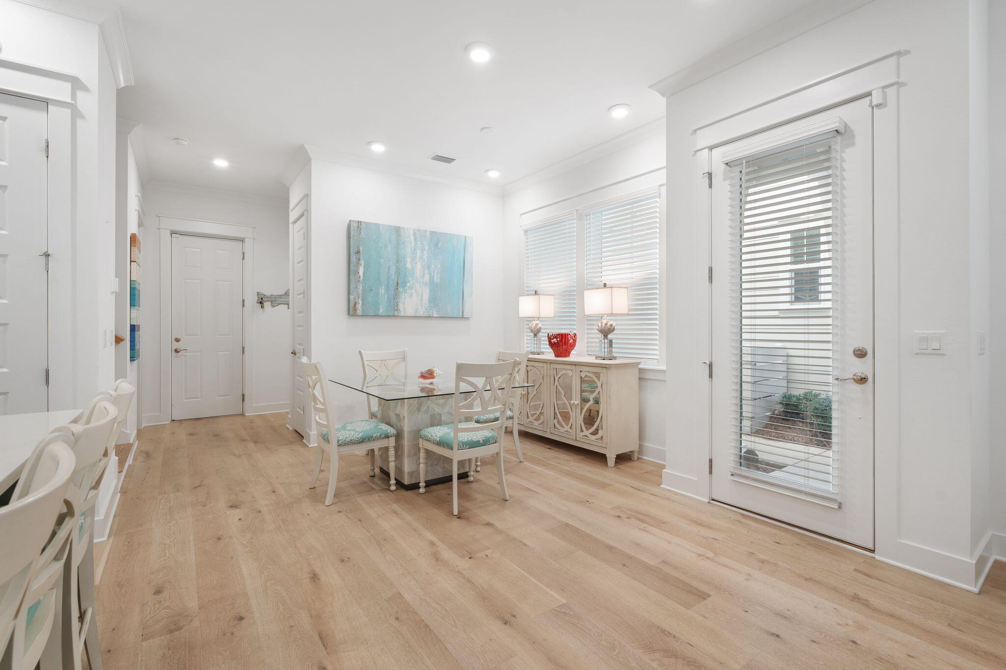 PROMINENCE NORTH - Residential