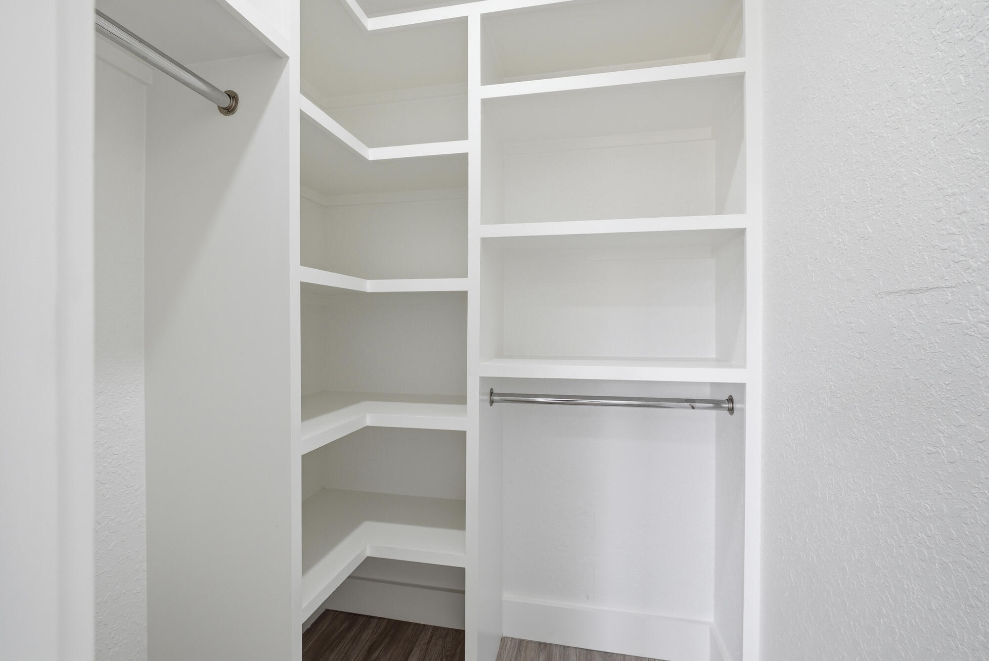 DRIFTWOOD ESTATES - Residential