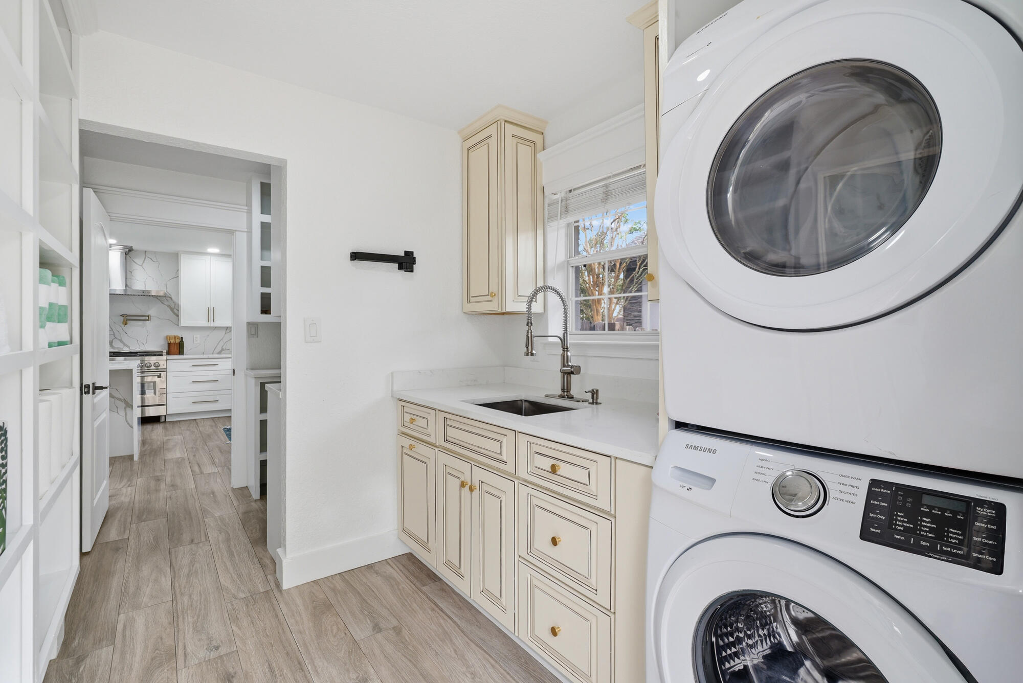 DRIFTWOOD ESTATES - Residential