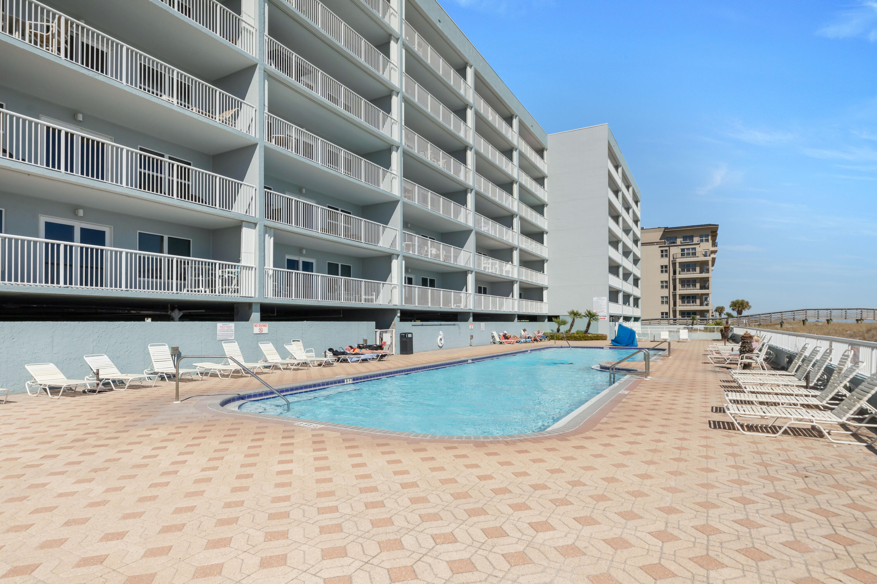 ISLANDER BEACH RESORT CONDO - Residential