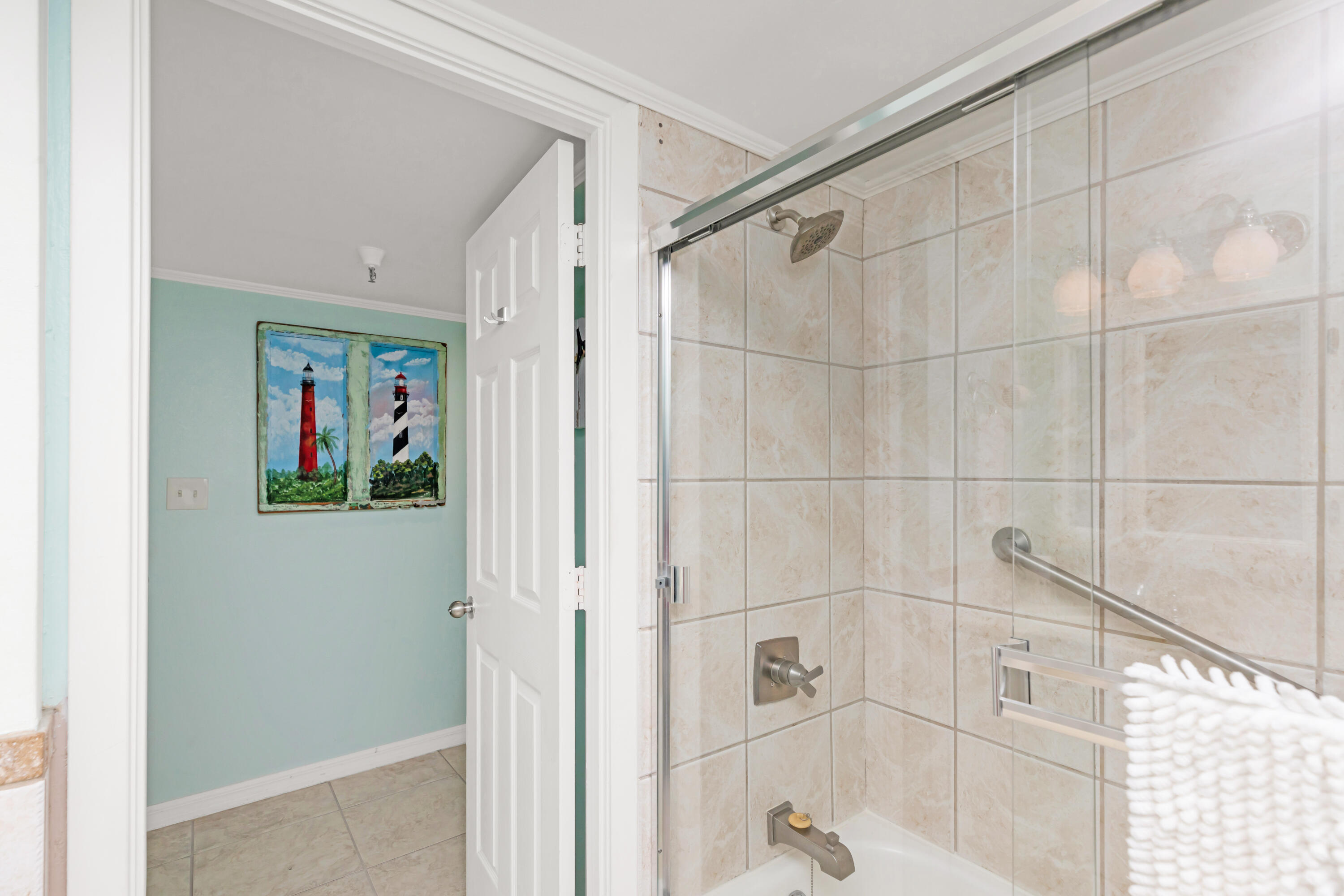 ISLANDER BEACH RESORT CONDO - Residential
