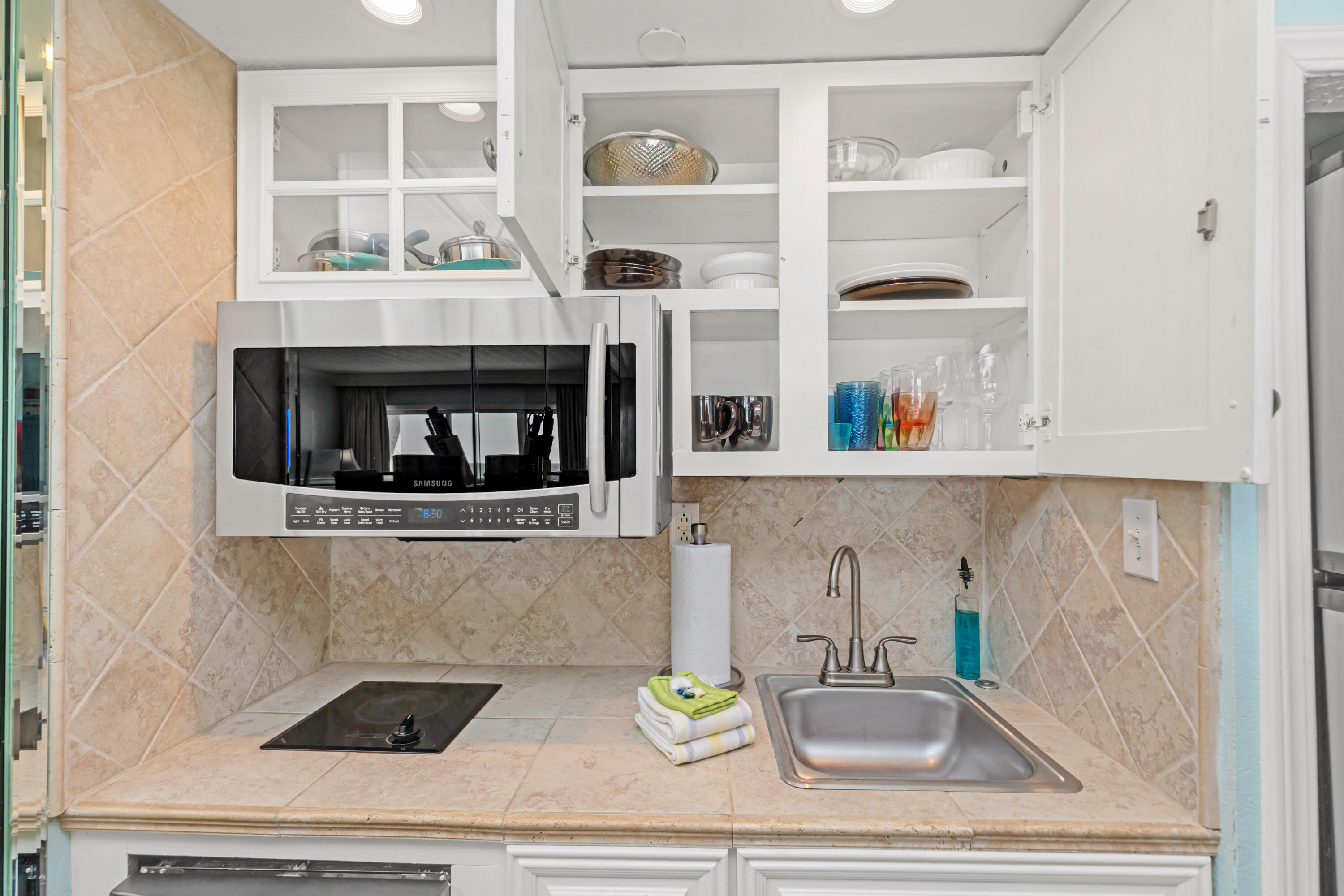 ISLANDER BEACH RESORT CONDO - Residential