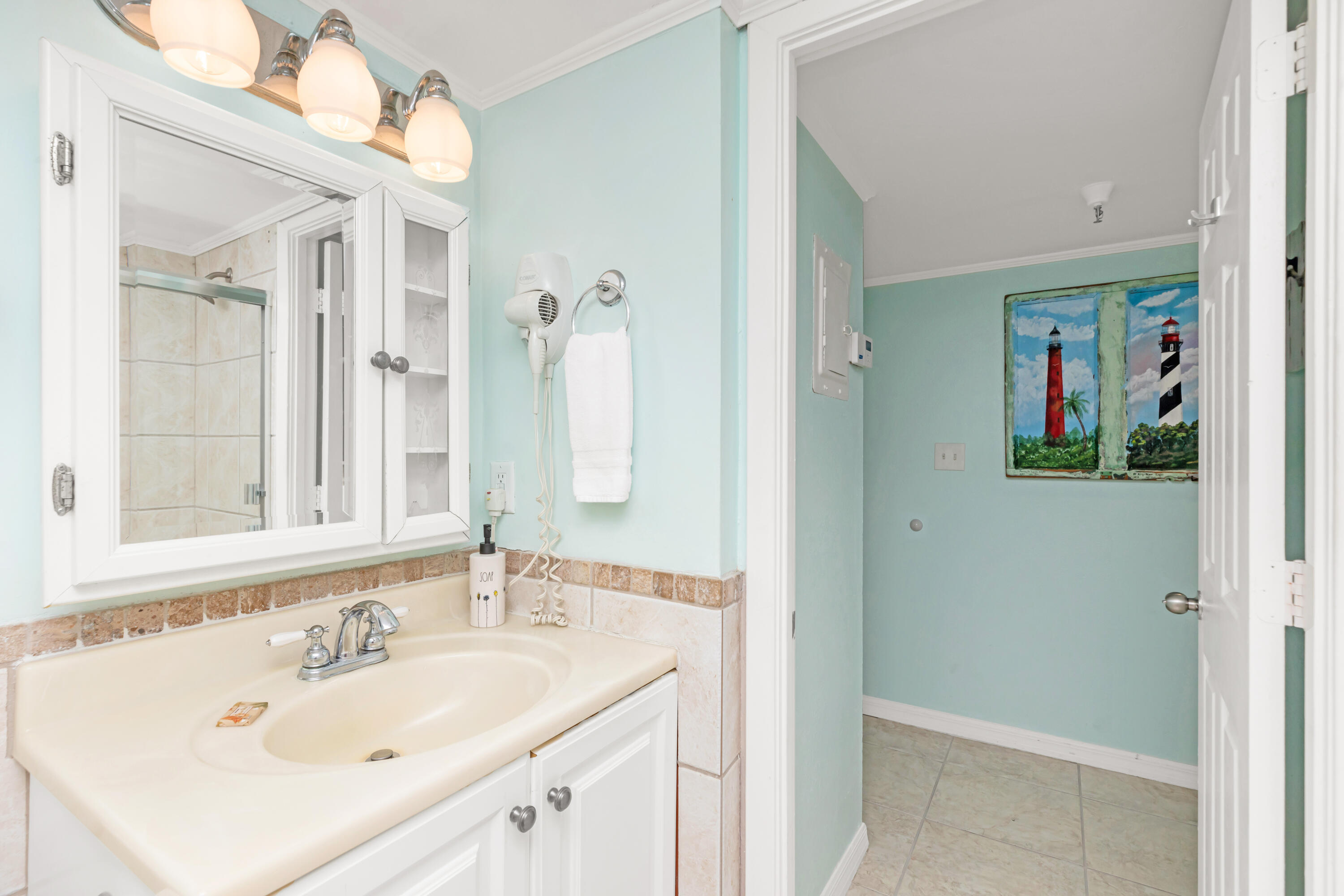 ISLANDER BEACH RESORT CONDO - Residential