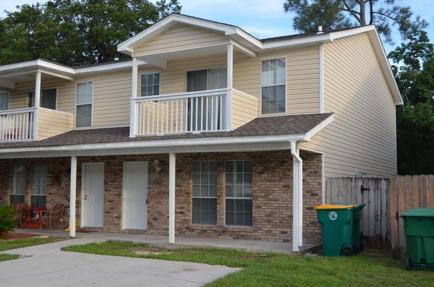 Great town house with plenty of room. Larger living area, dining area, nice size bedrooms, small fenced in back yard, roof replaced in 2015, newer appliances. Downstairs is completely tiled which is great for those with allergies or four legged little ones running around. Don't miss this opportunity to call this one ''Home Sweet Home''.