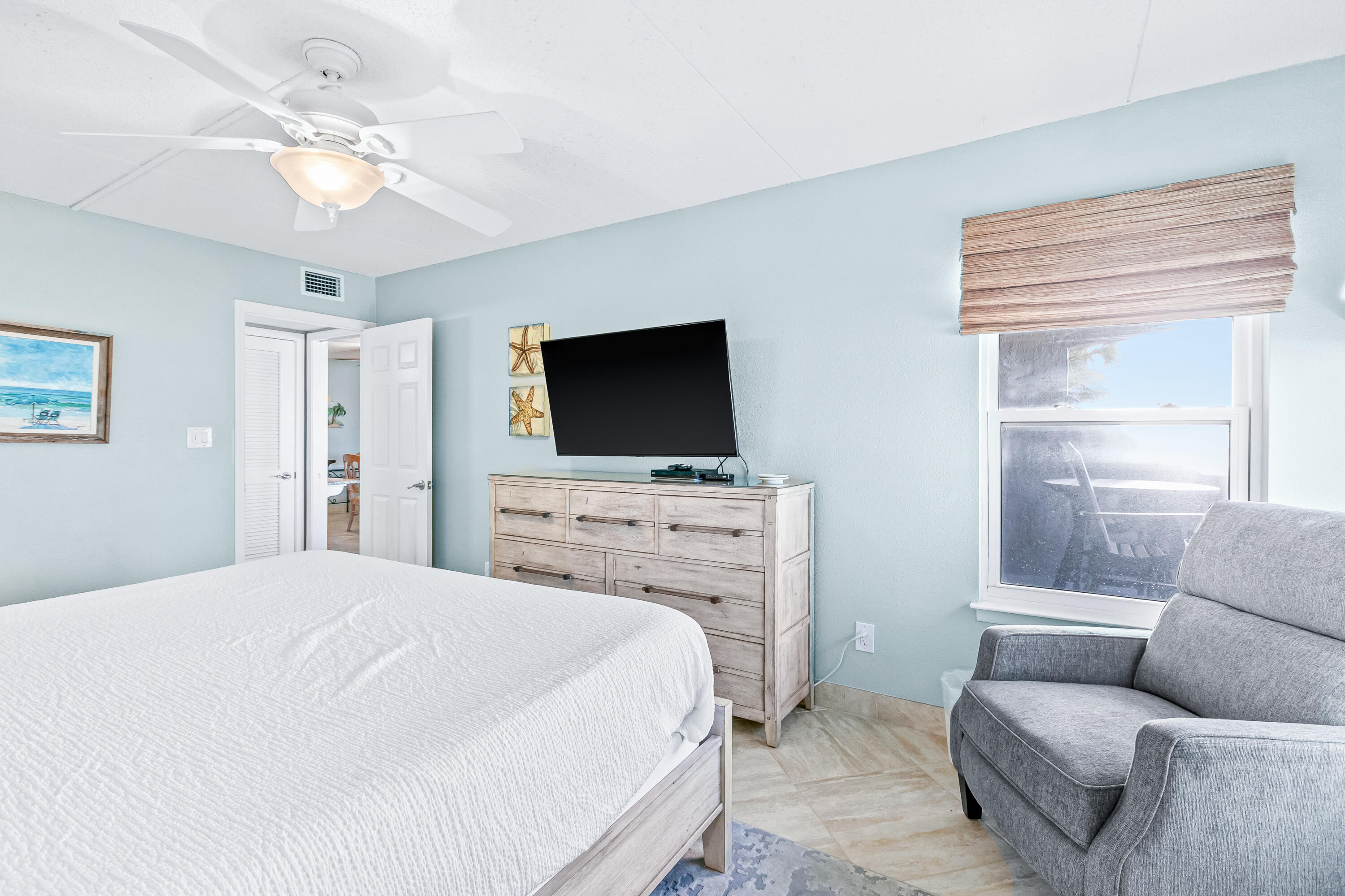 ISLAND ECHO CONDO - Residential