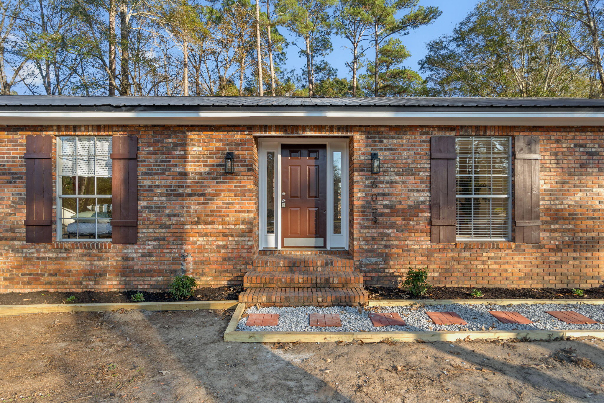 HOLLY HILLS - Residential