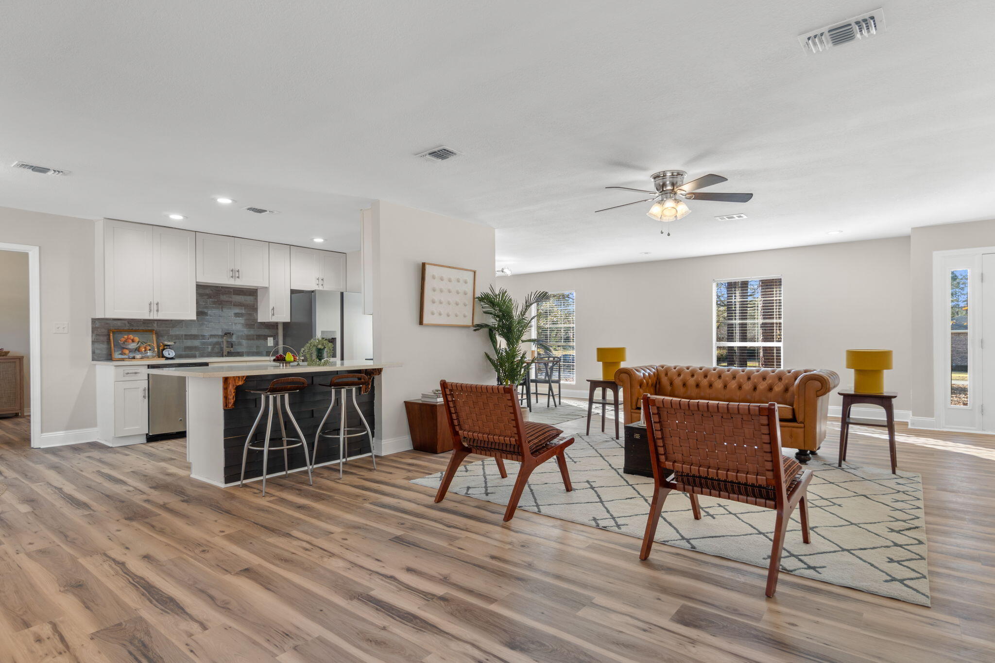 HOLLY HILLS - Residential