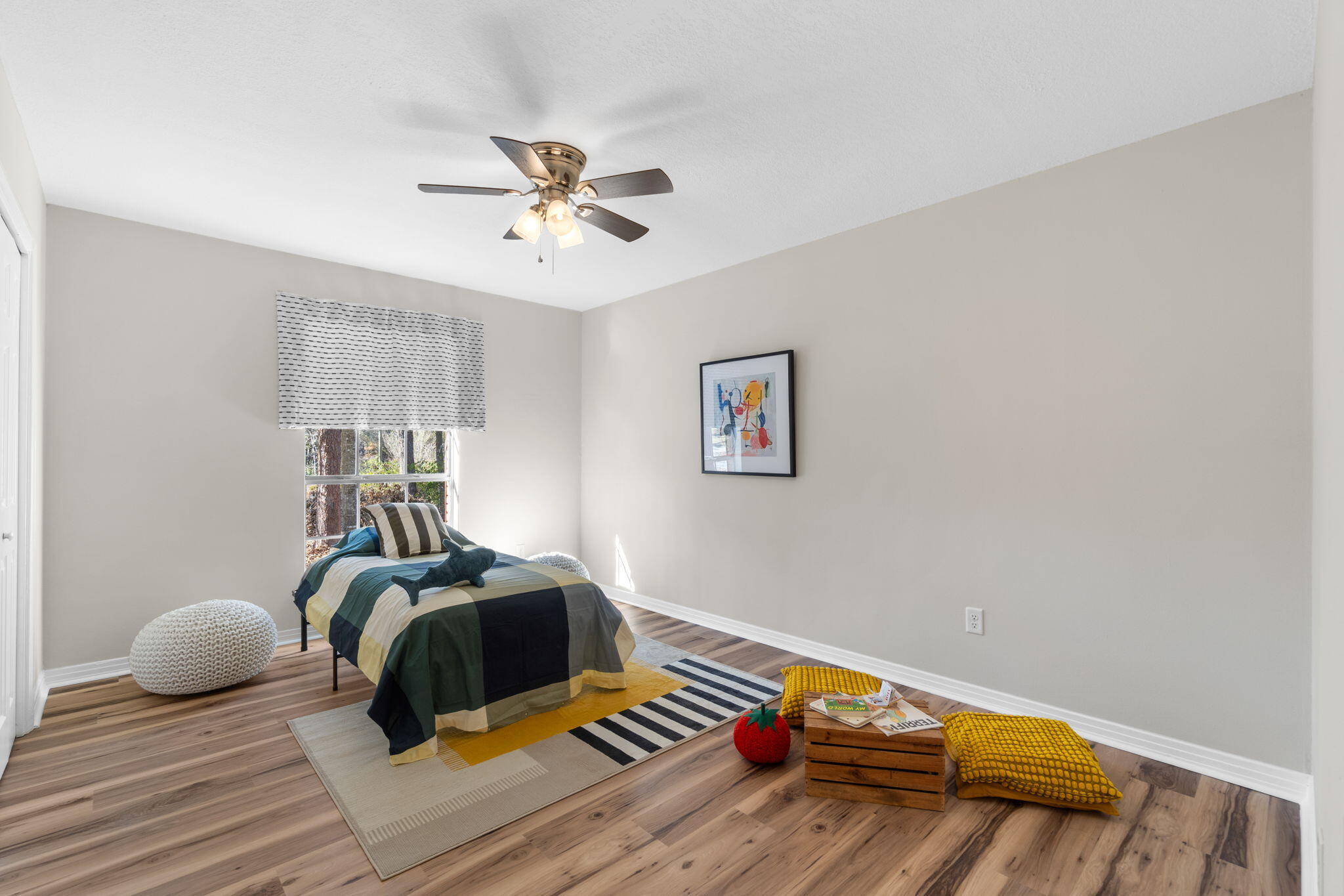 HOLLY HILLS - Residential