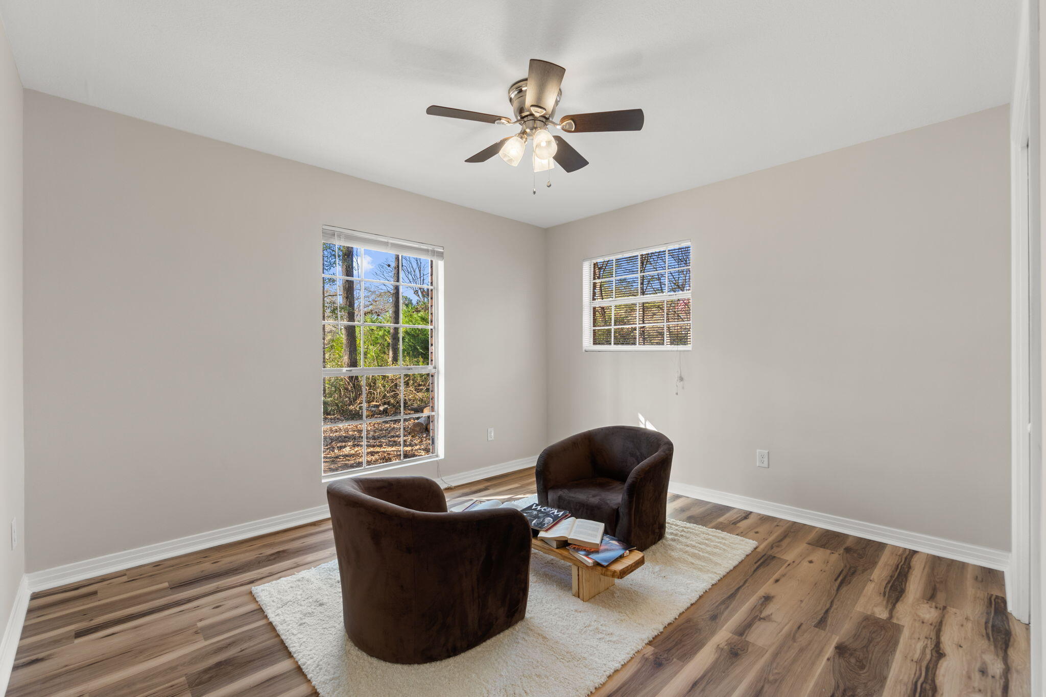 HOLLY HILLS - Residential