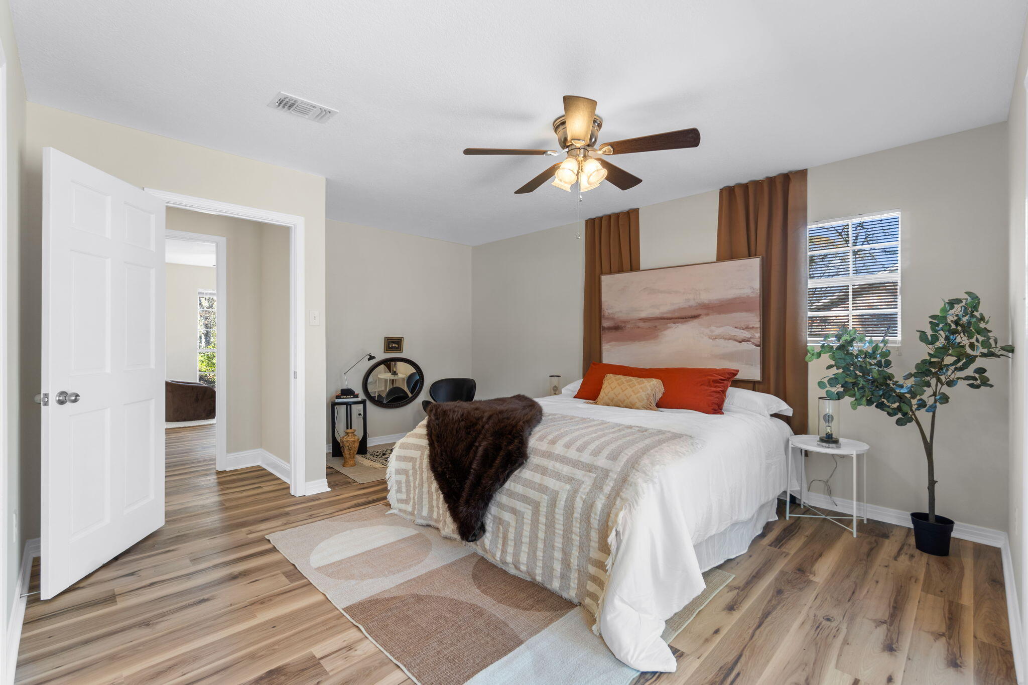 HOLLY HILLS - Residential