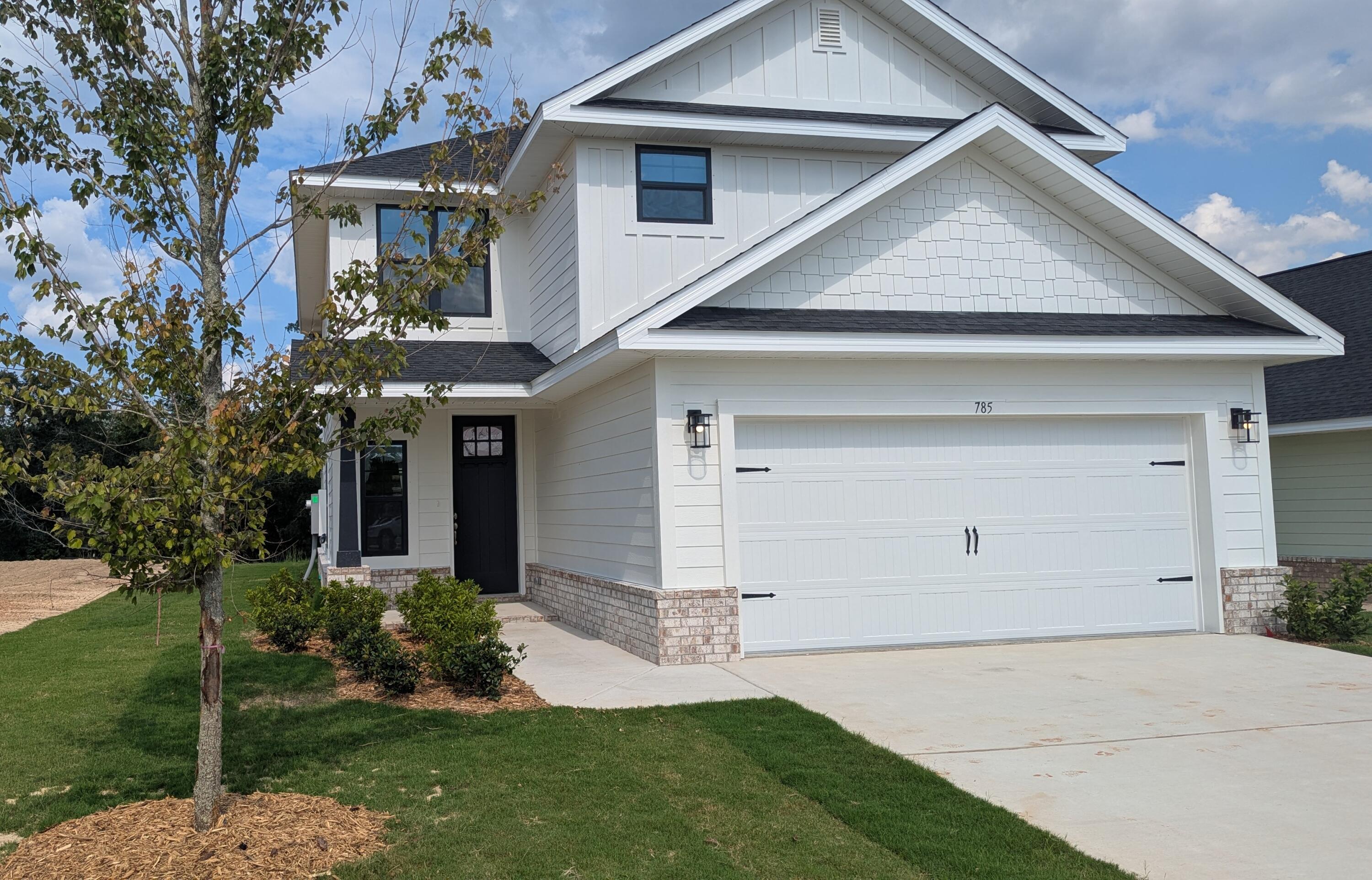 THE BLUFFS AT LAFAYETTE - Residential