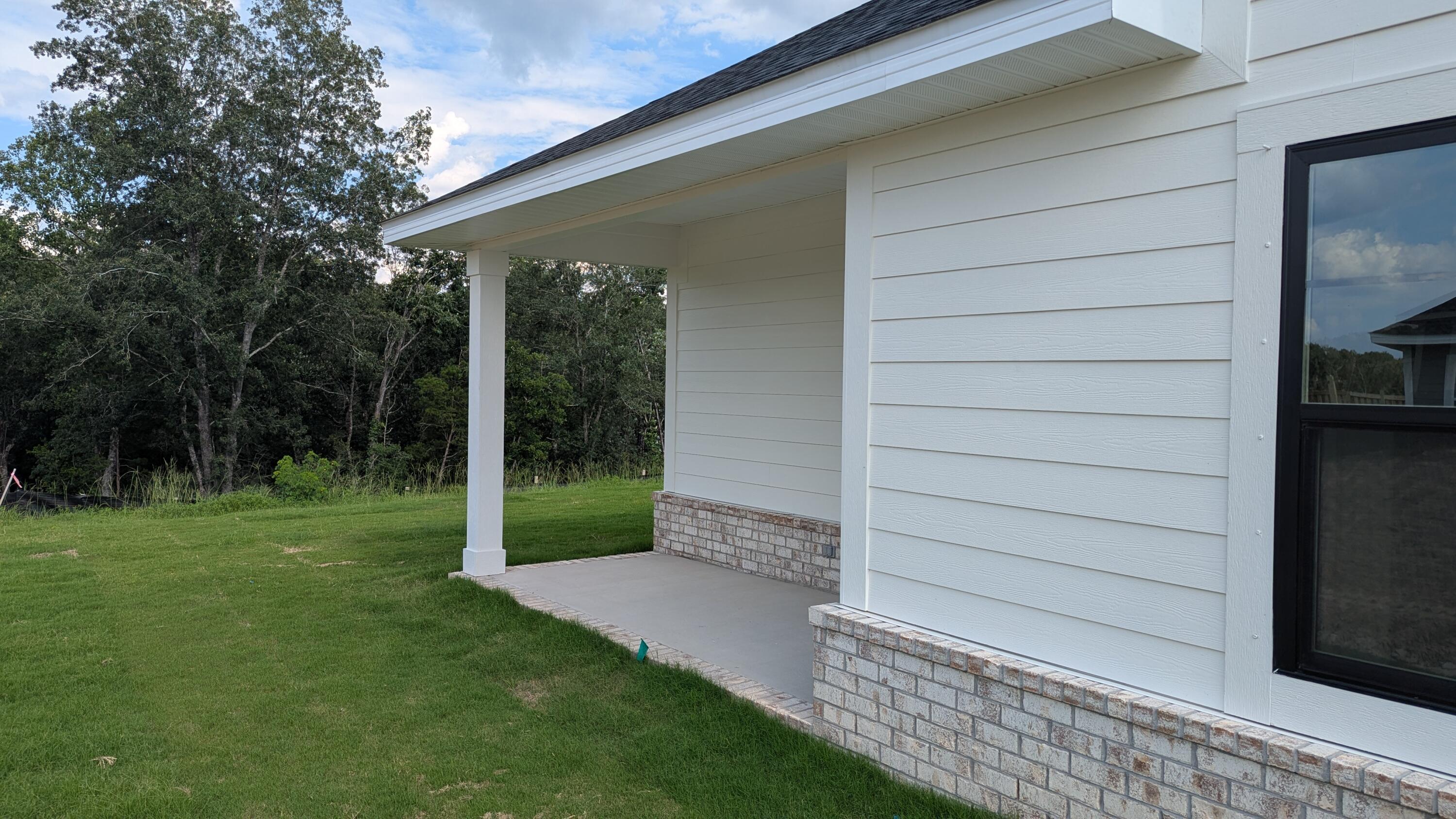 THE BLUFFS AT LAFAYETTE - Residential